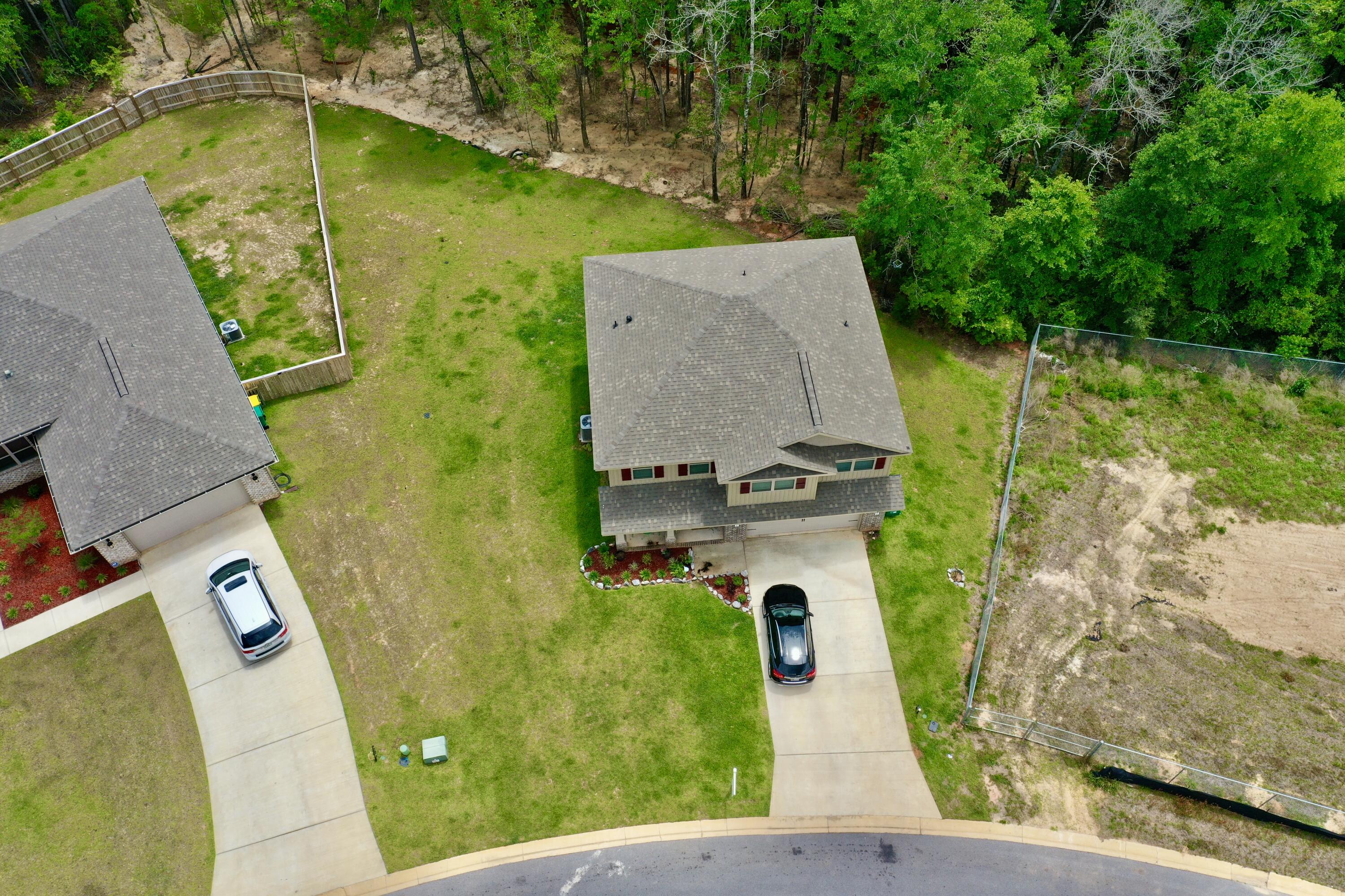 CHARLESTON PLACE - Residential Lease