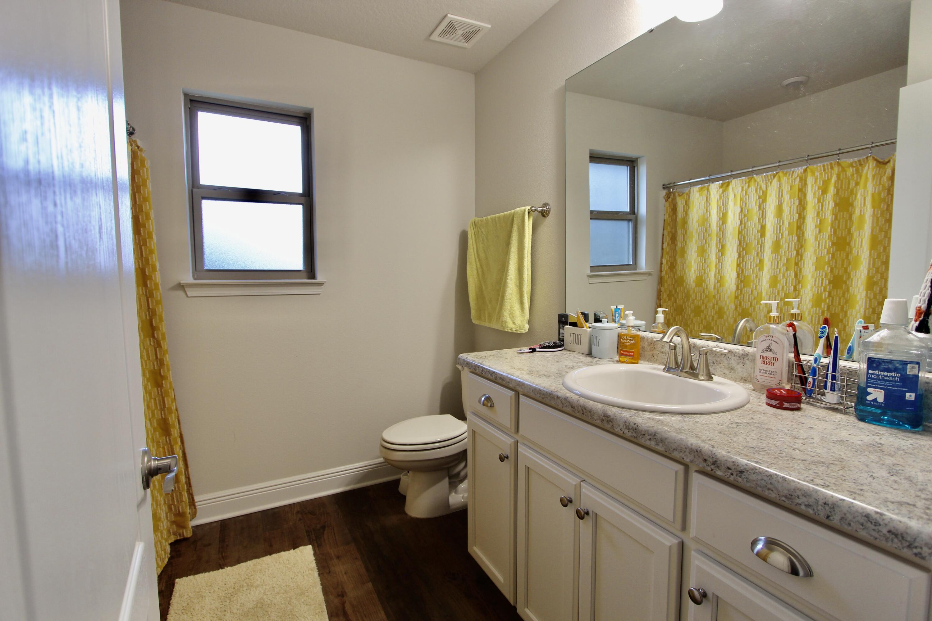 CHARLESTON PLACE - Residential Lease