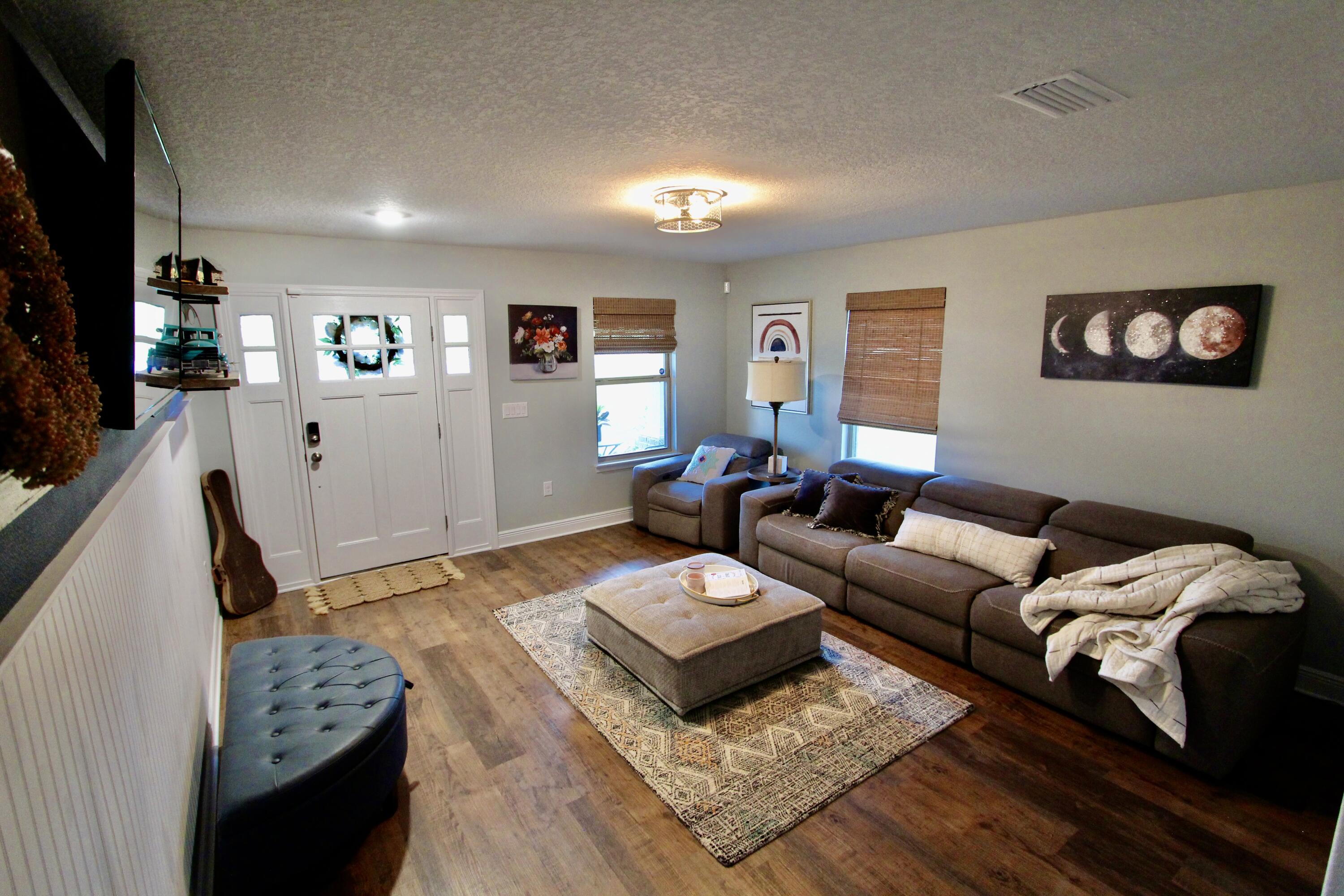 CHARLESTON PLACE - Residential Lease