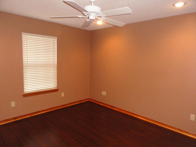 FOXWOOD ESTATES 2 - Residential