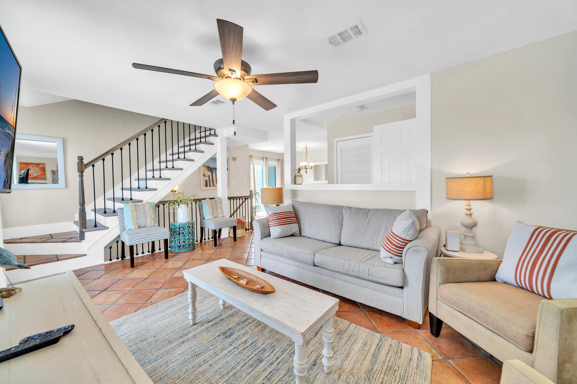 LAGUNA POINT CONDO - Residential