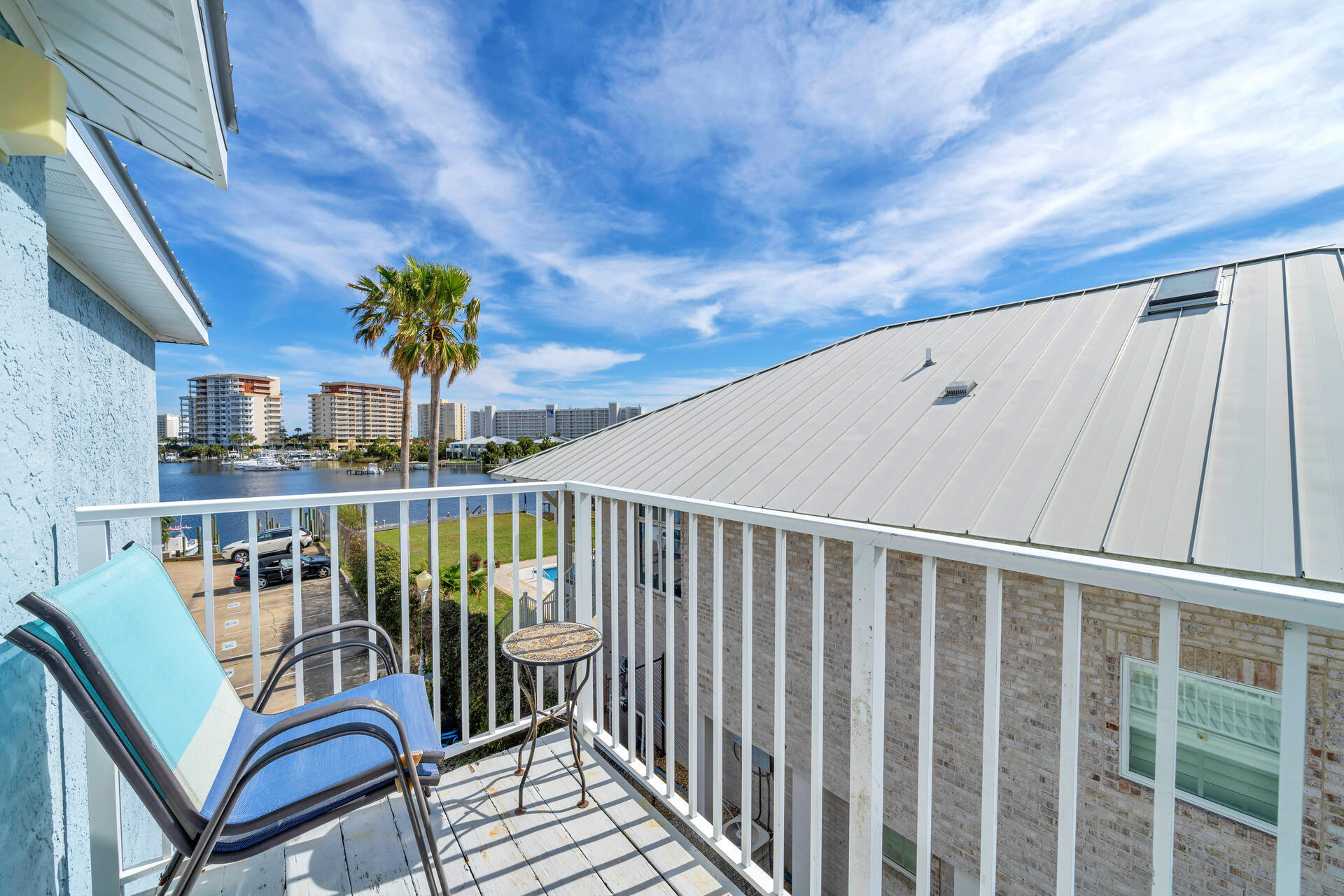 LAGUNA POINT CONDO - Residential