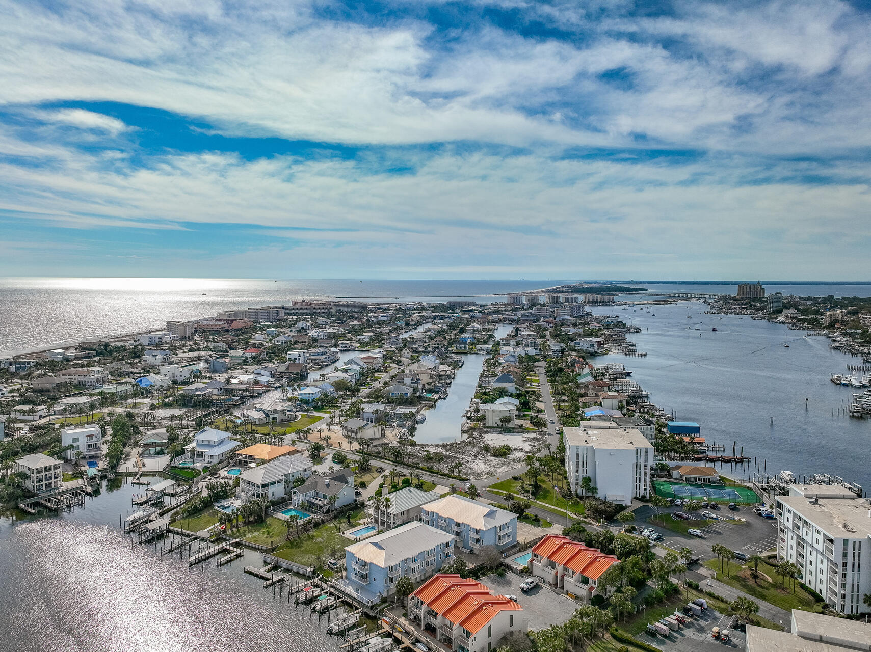 LAGUNA POINT CONDO - Residential