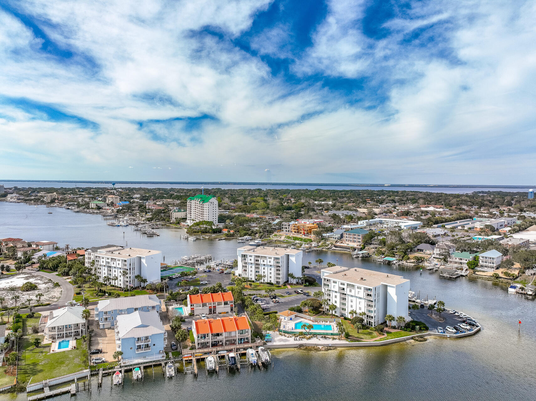 LAGUNA POINT CONDO - Residential