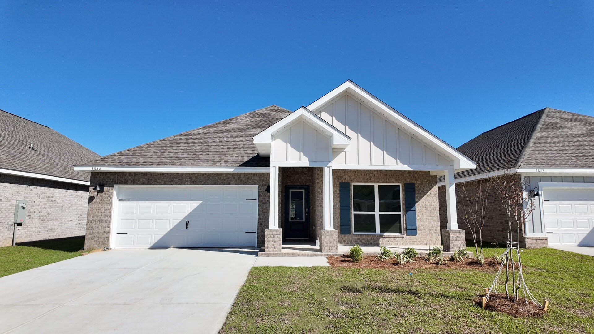 Deer Ridge Crossing - Residential