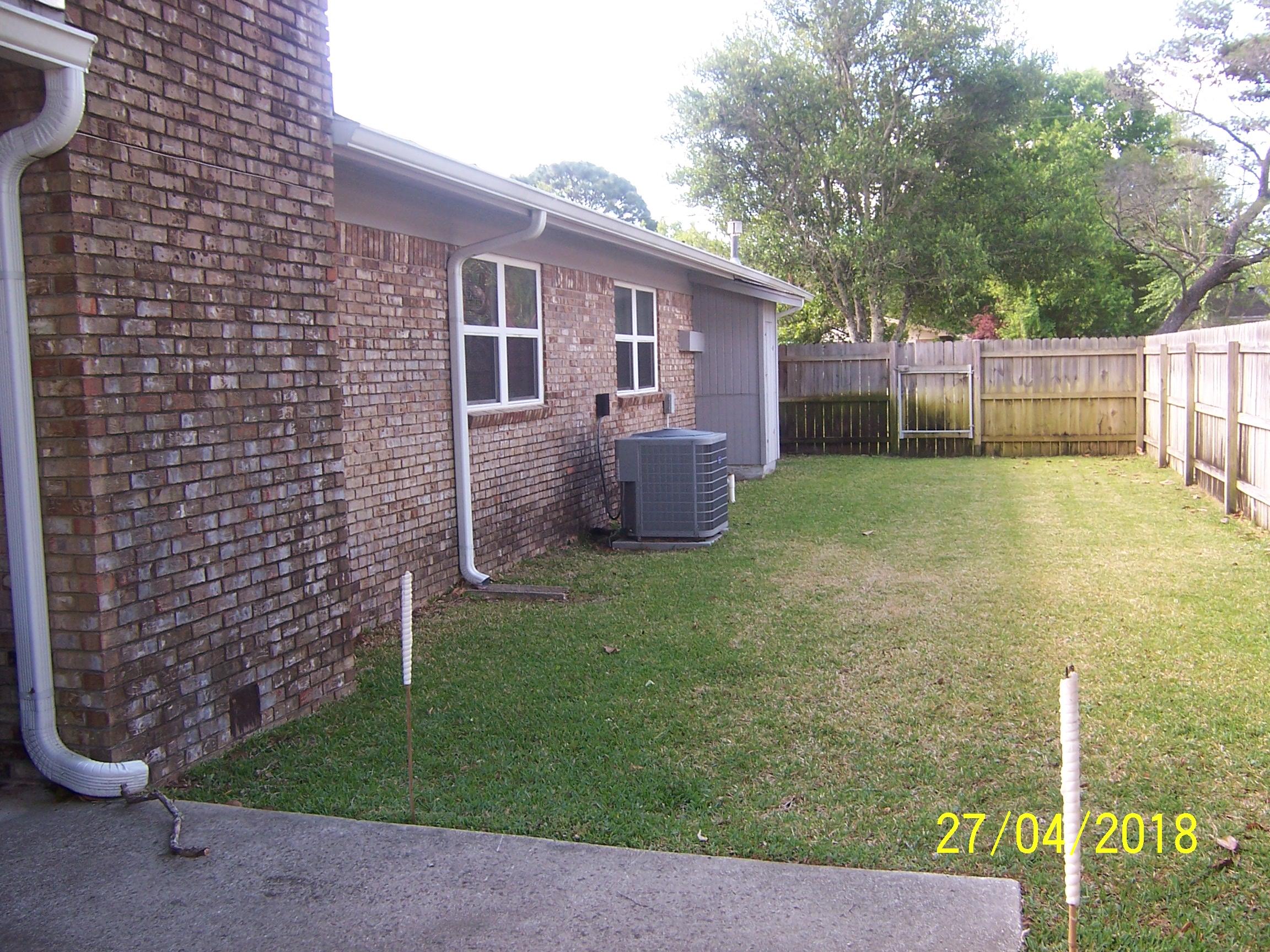 BAYOU POQUITO - Residential