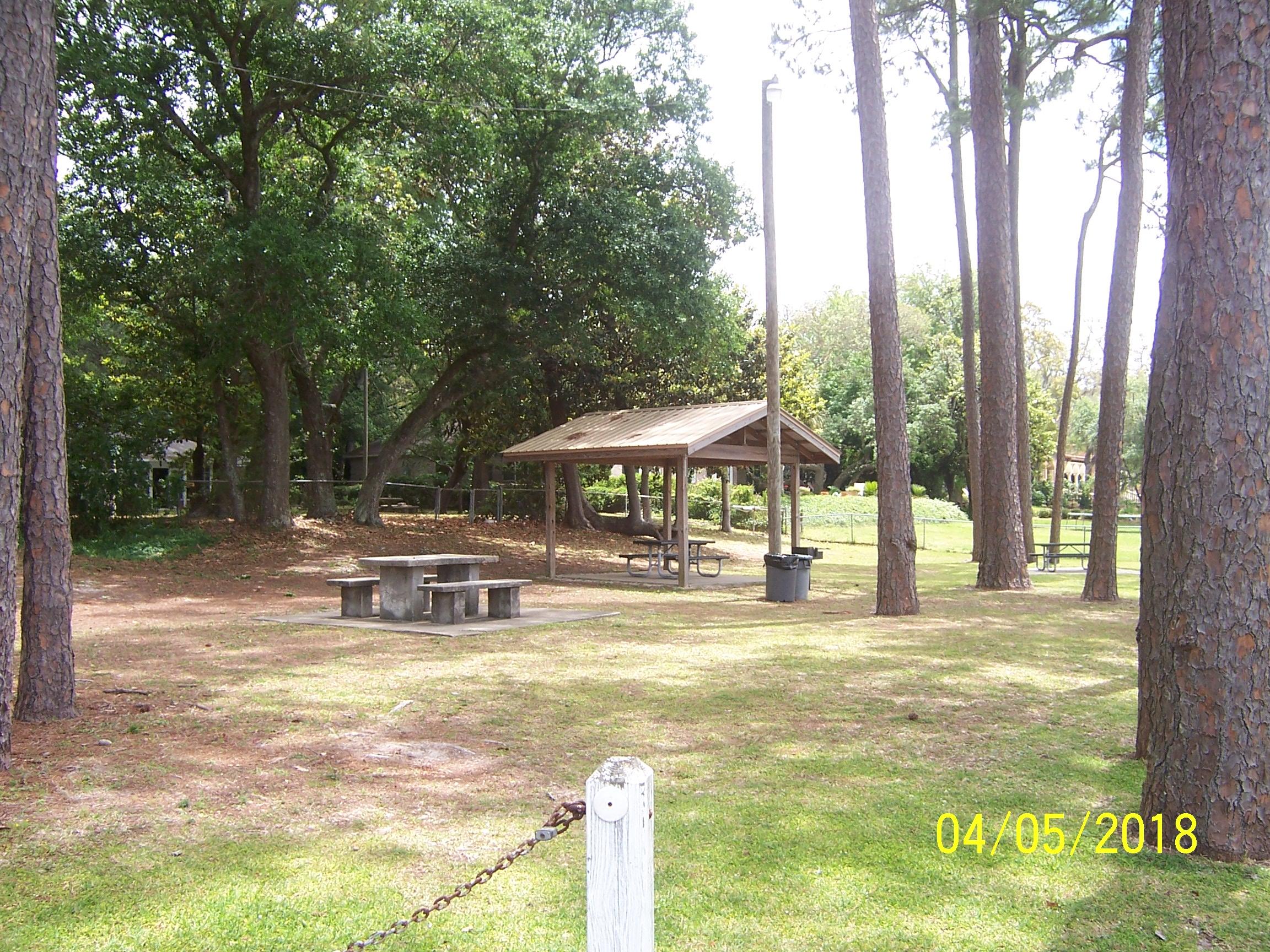 BAYOU POQUITO - Residential