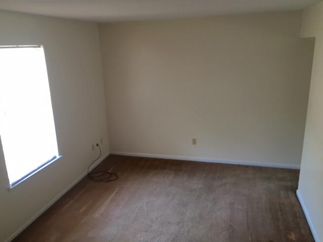 CRESTVIEW HEIGHTS 1ST ADDN - Residential Lease