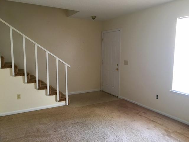 CRESTVIEW HEIGHTS 1ST ADDN - Residential Lease