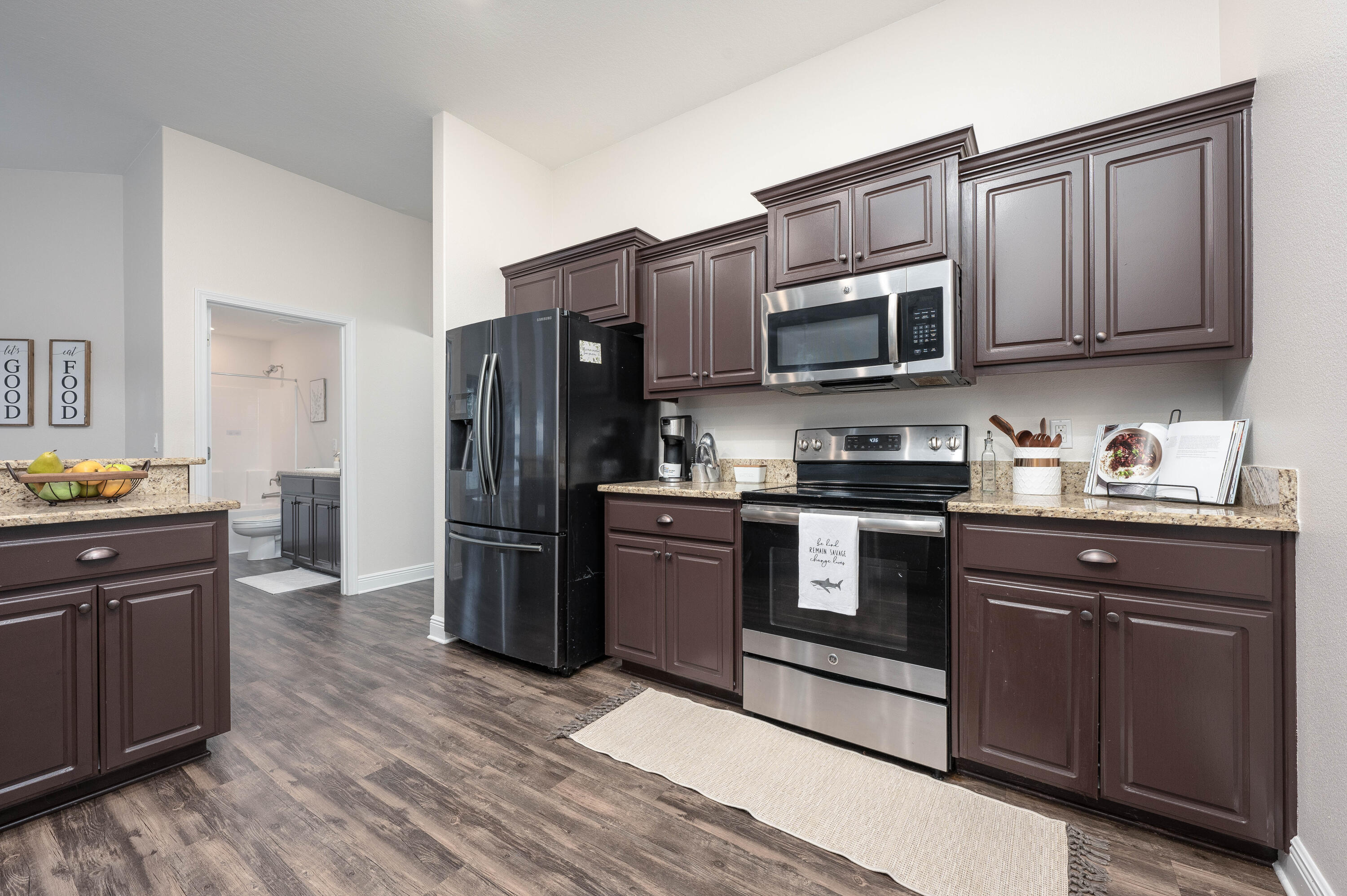 HOLLEY SHORES - Residential