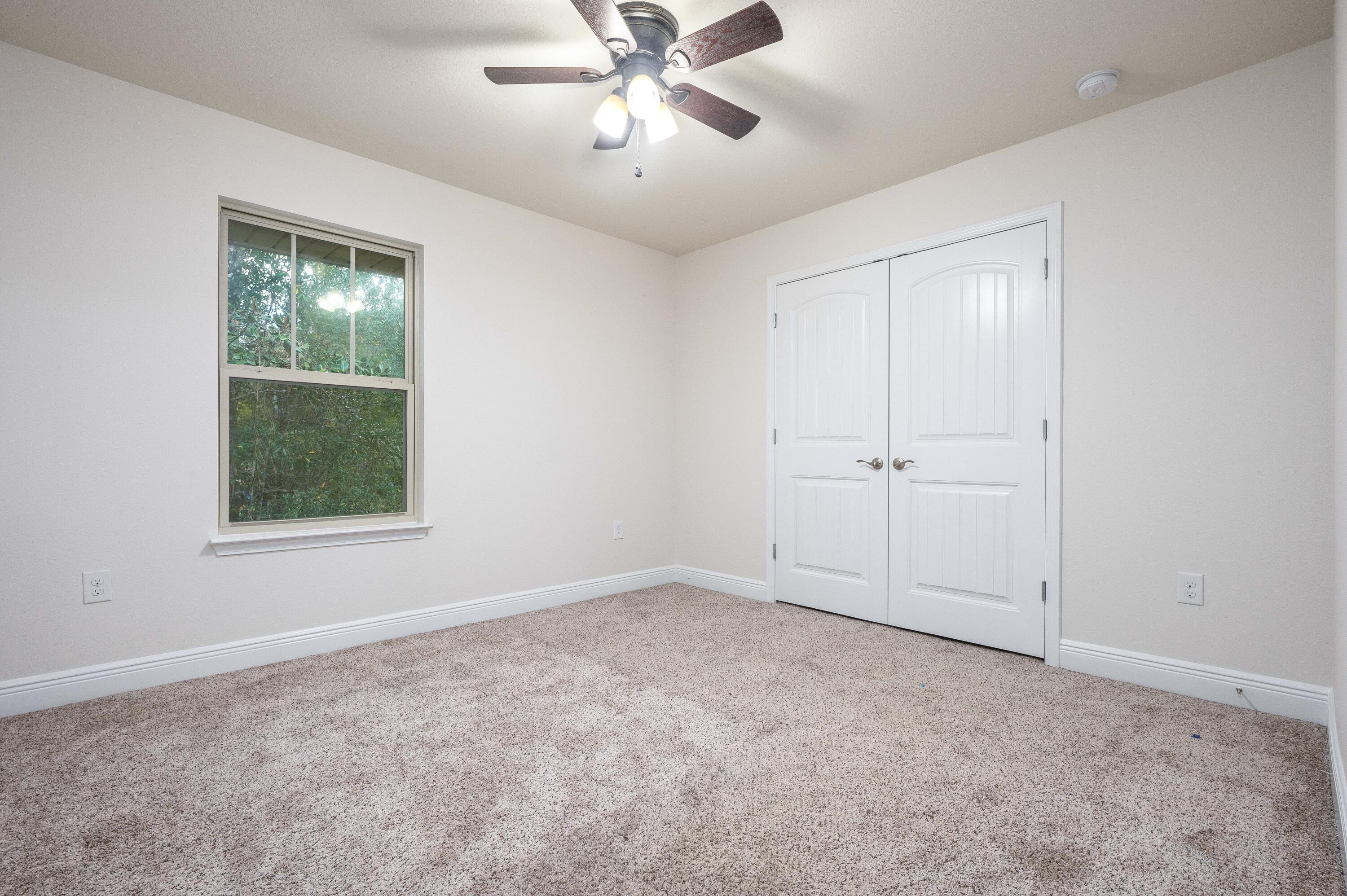 HOLLEY SHORES - Residential