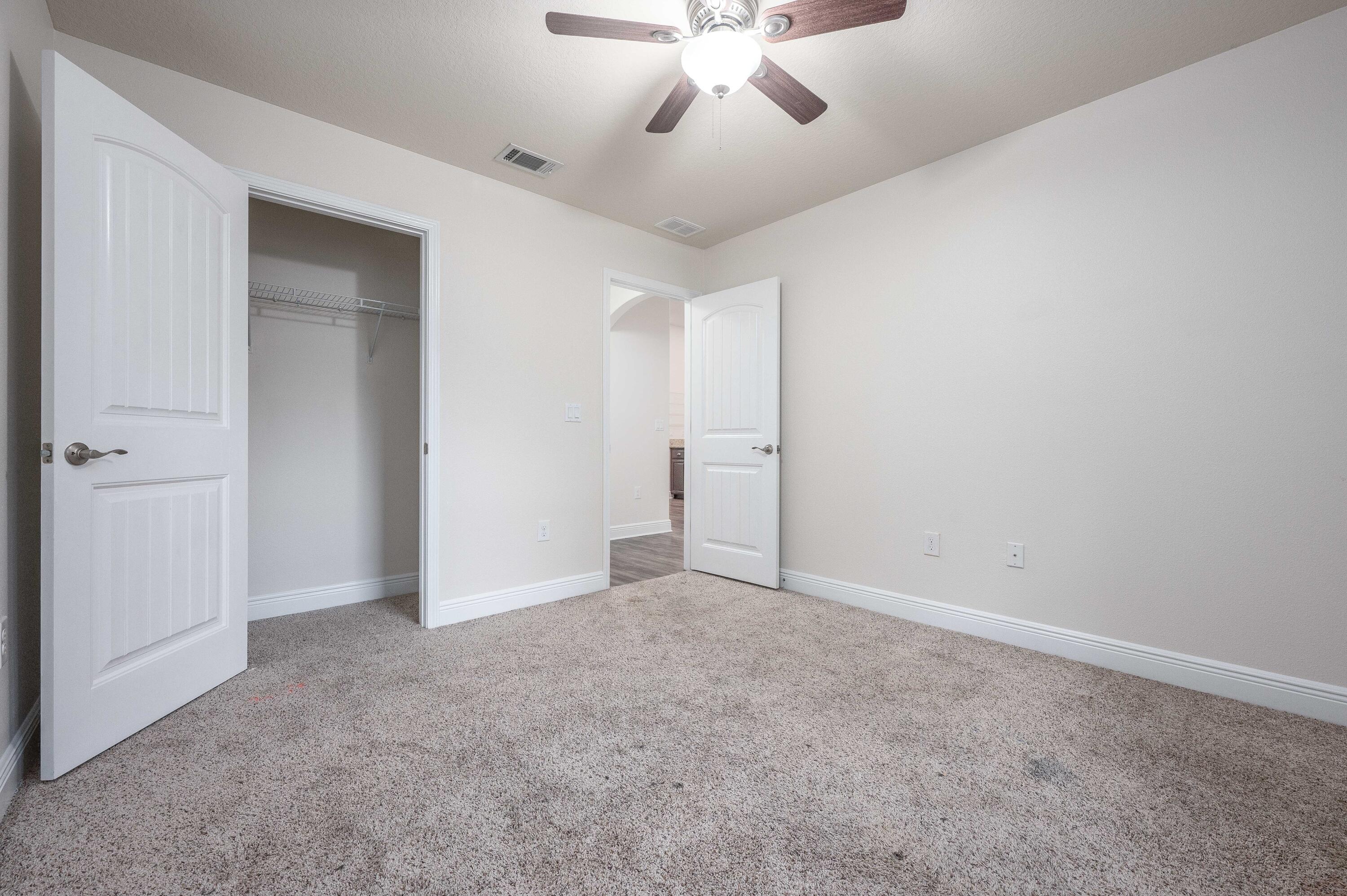 HOLLEY SHORES - Residential