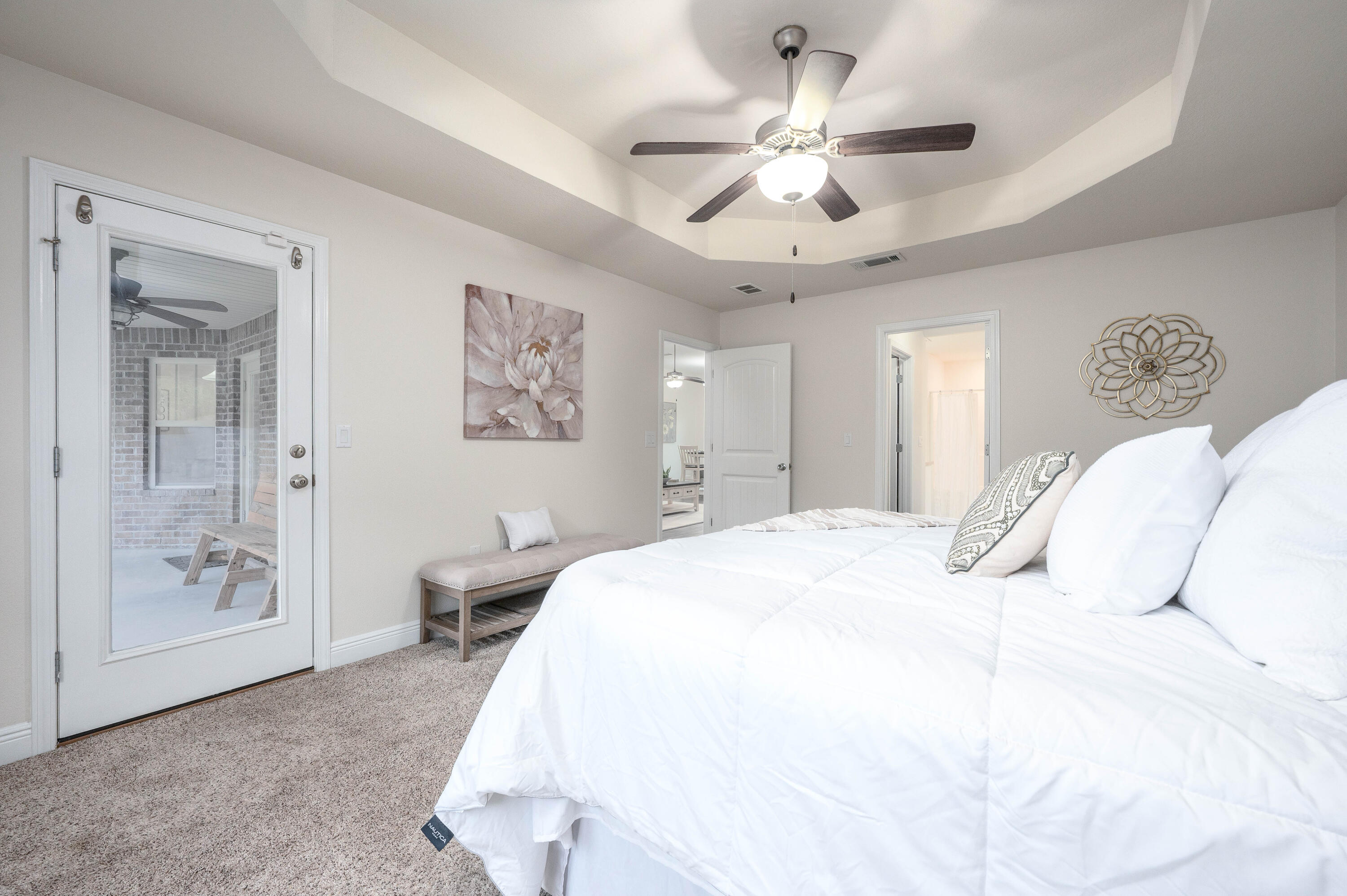 HOLLEY SHORES - Residential