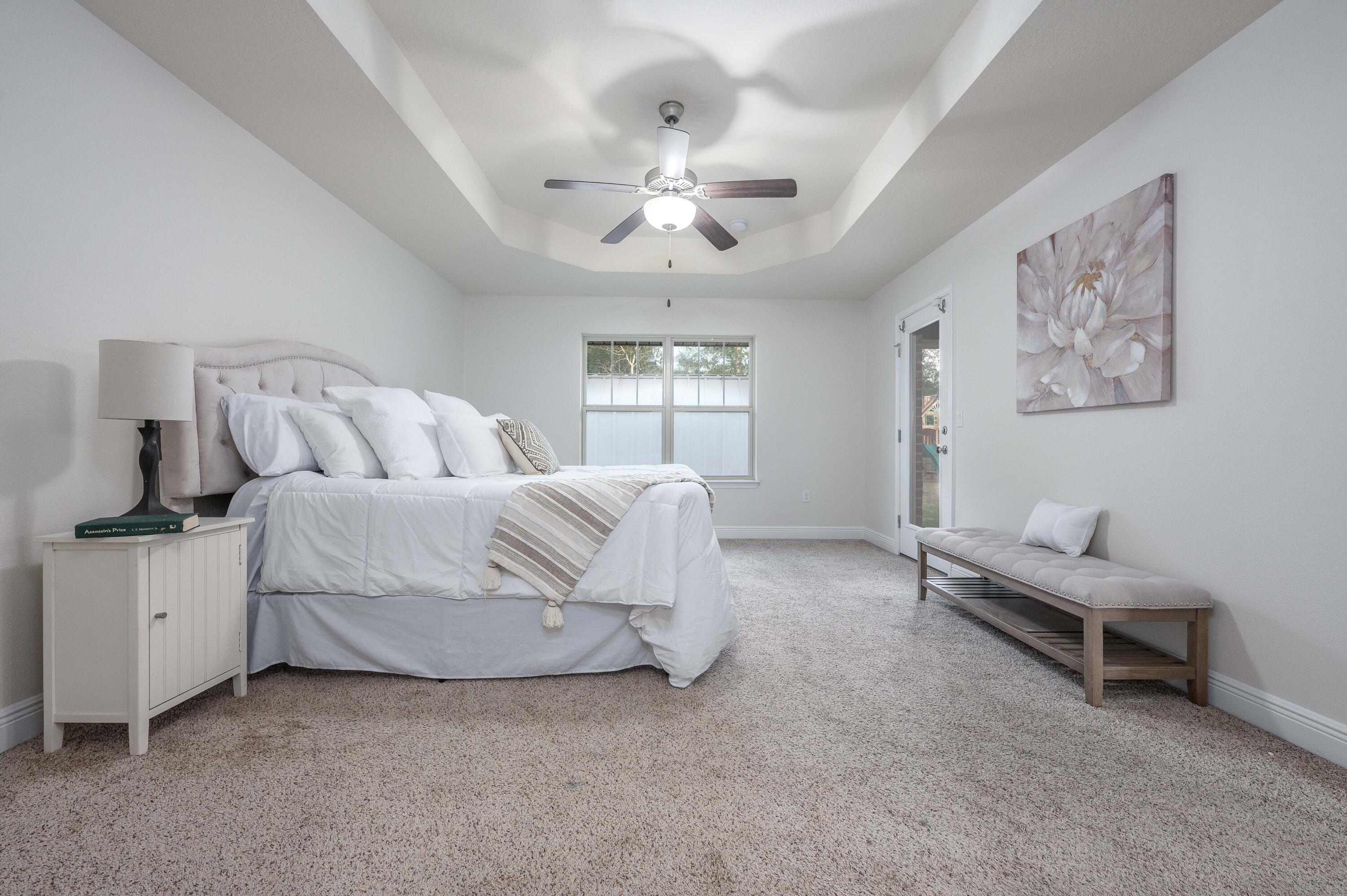 HOLLEY SHORES - Residential