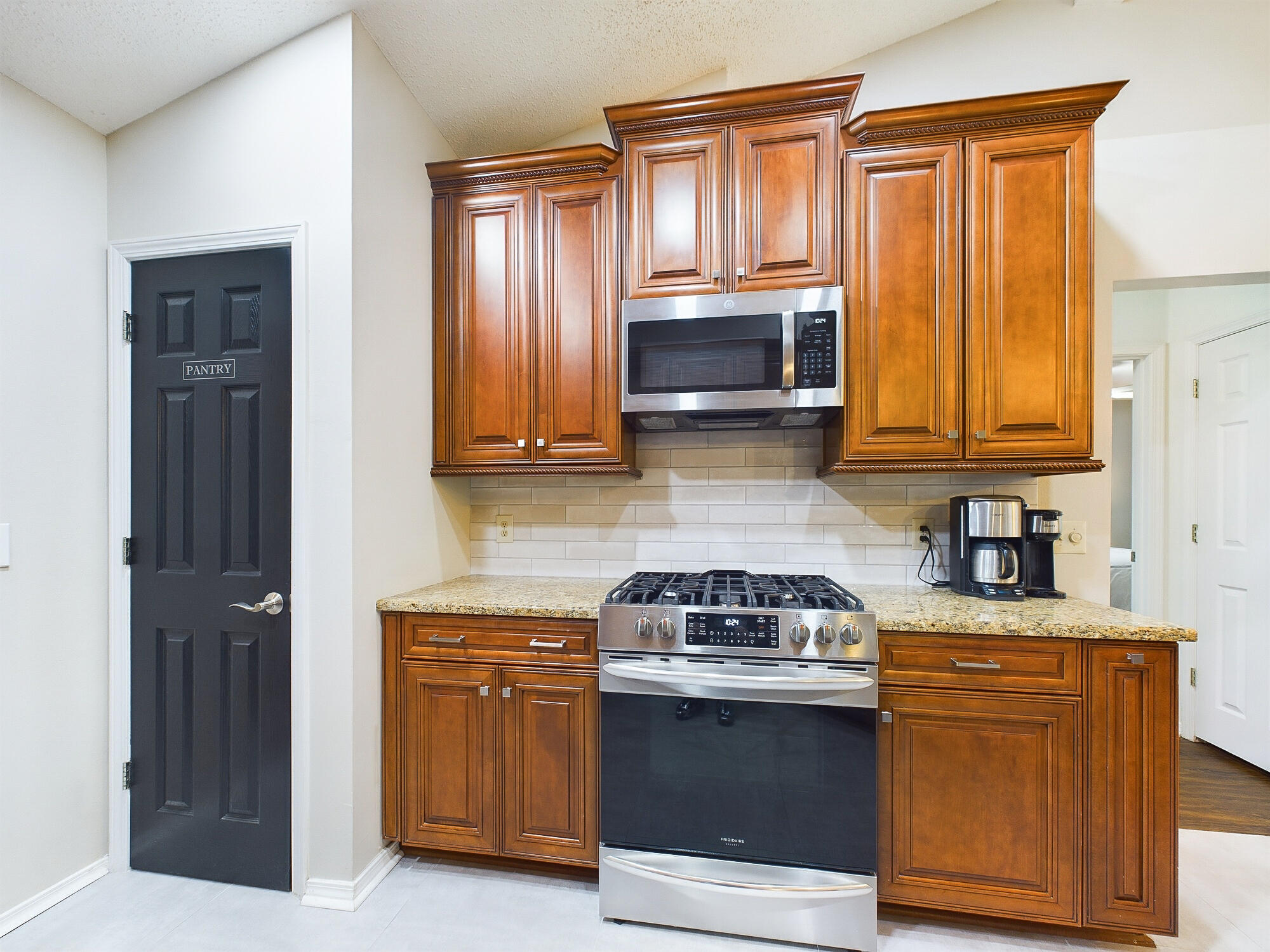 HIDDEN LAKES LOT 1 - Residential