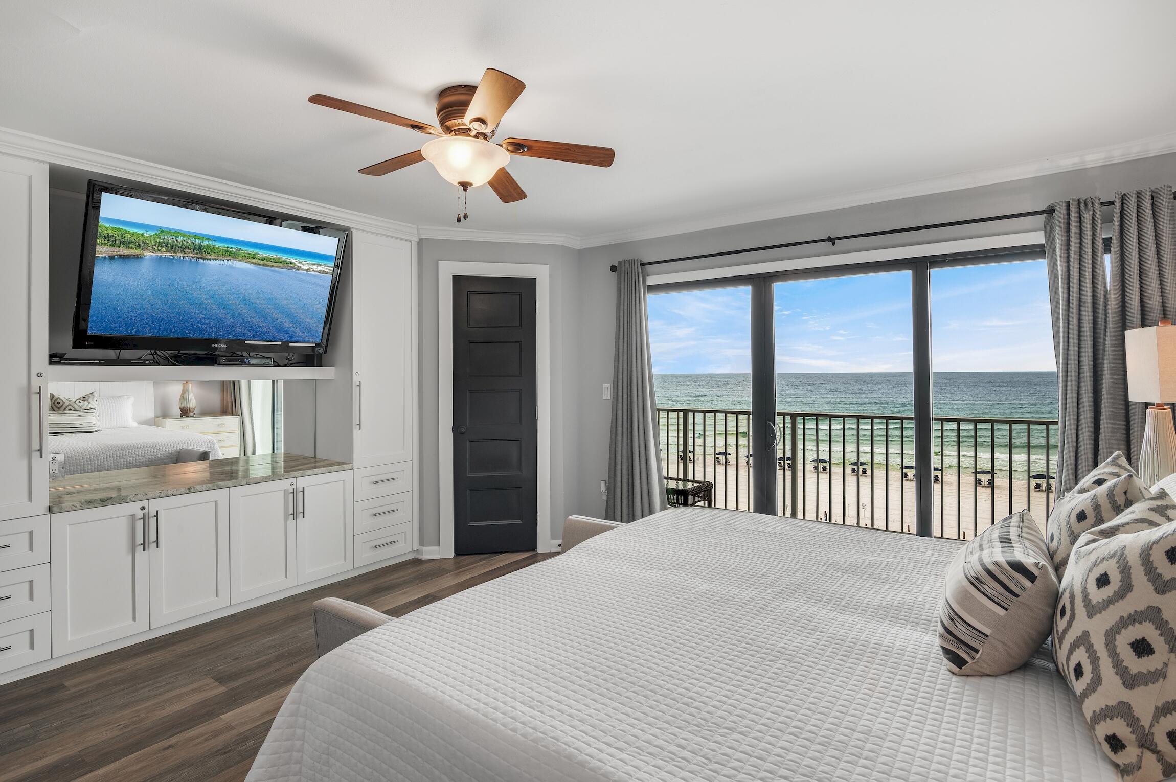 CRYSTAL BEACH T/H - Residential