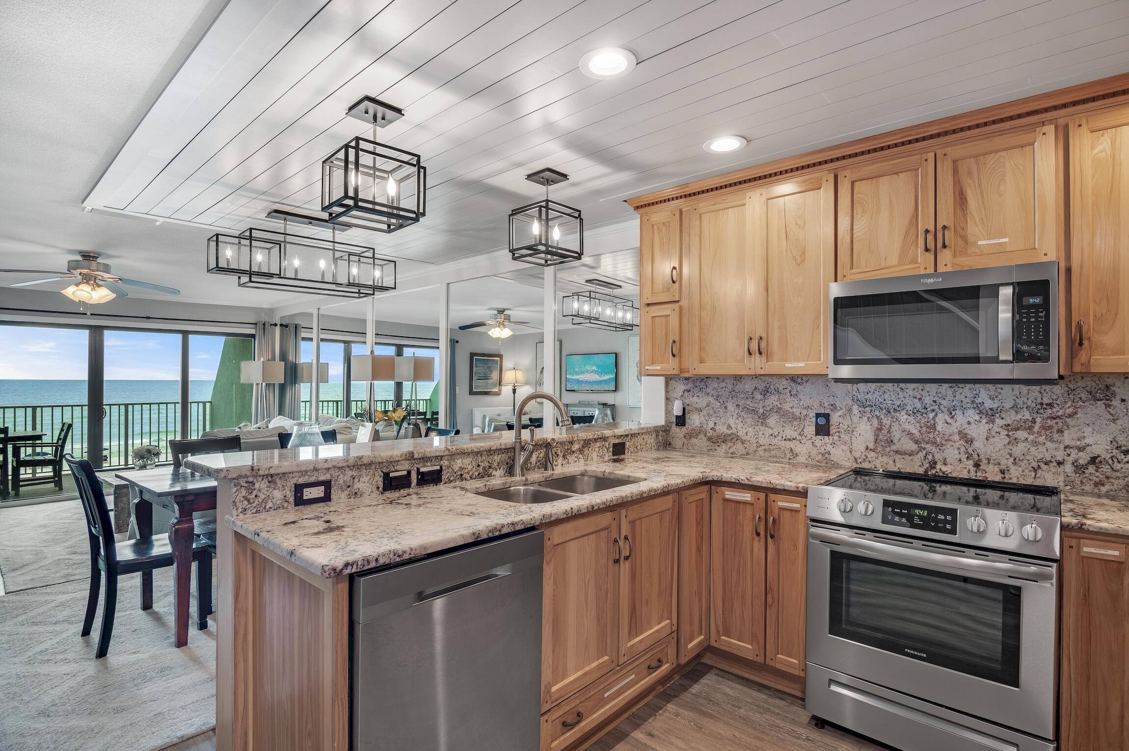 CRYSTAL BEACH T/H - Residential