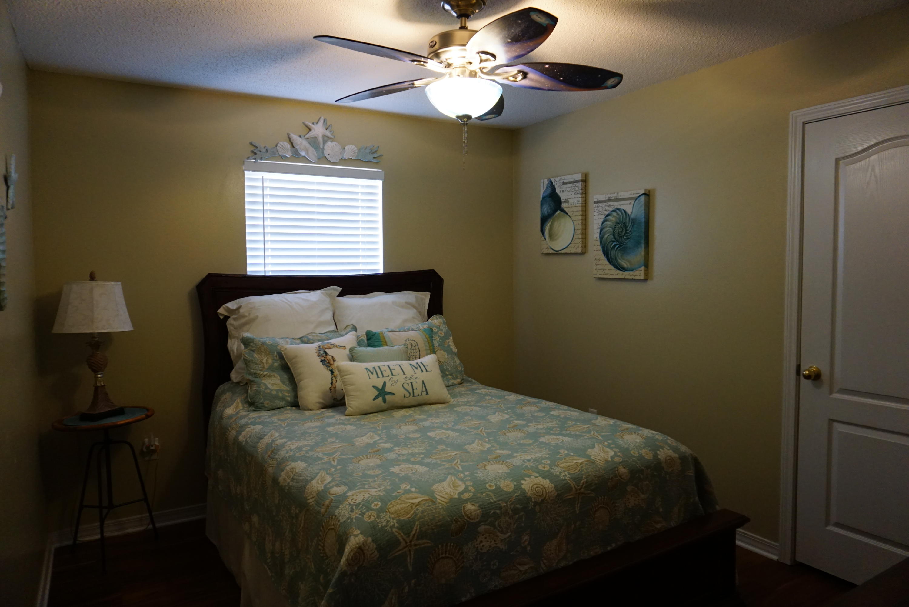 PARADISE RETREAT - Residential Lease