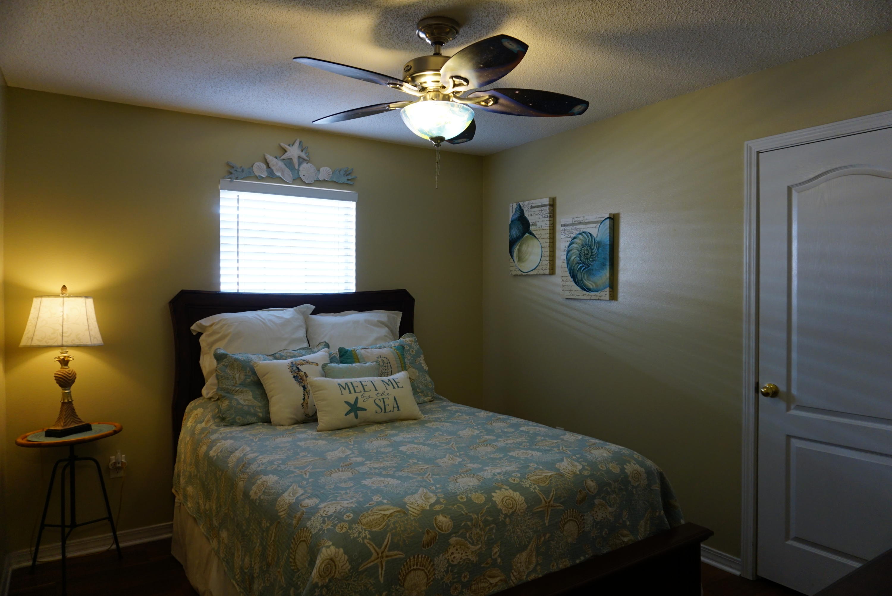 PARADISE RETREAT - Residential Lease