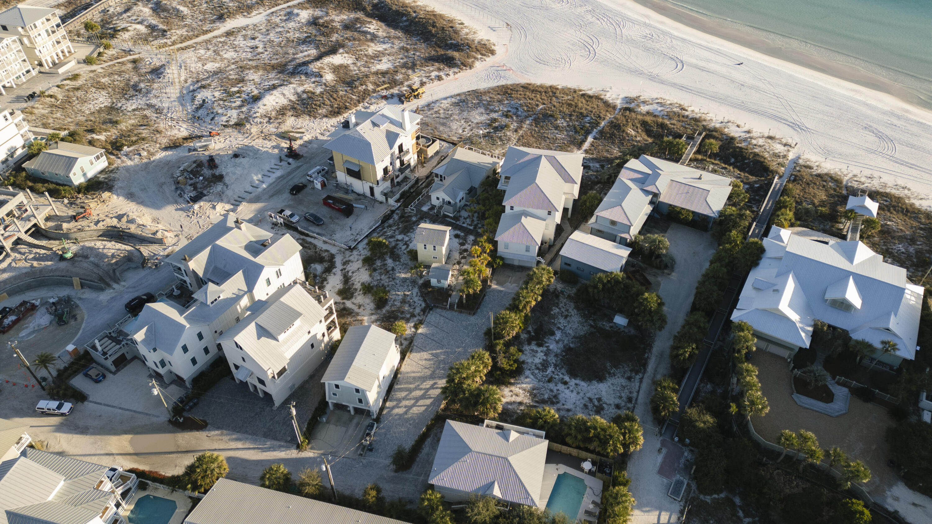 GRAYTON BEACH - Residential