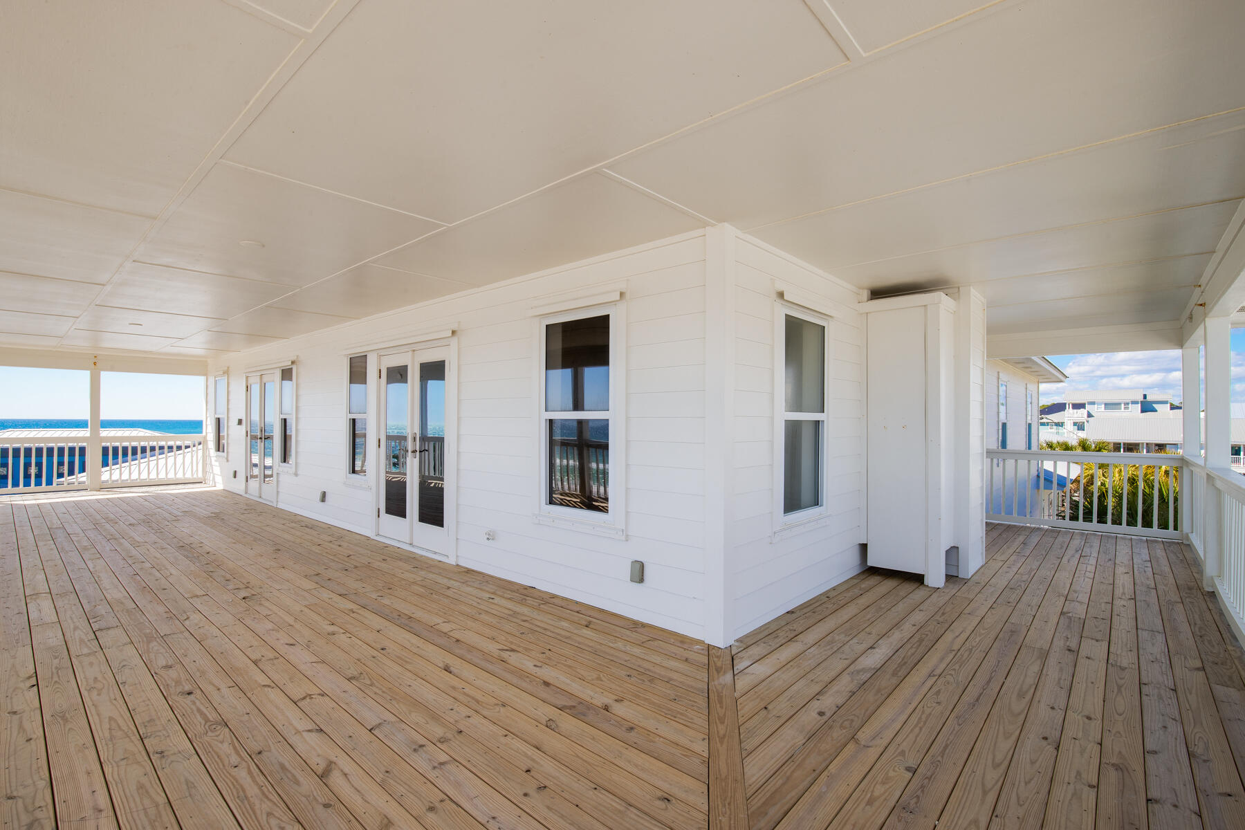 GRAYTON BEACH - Residential