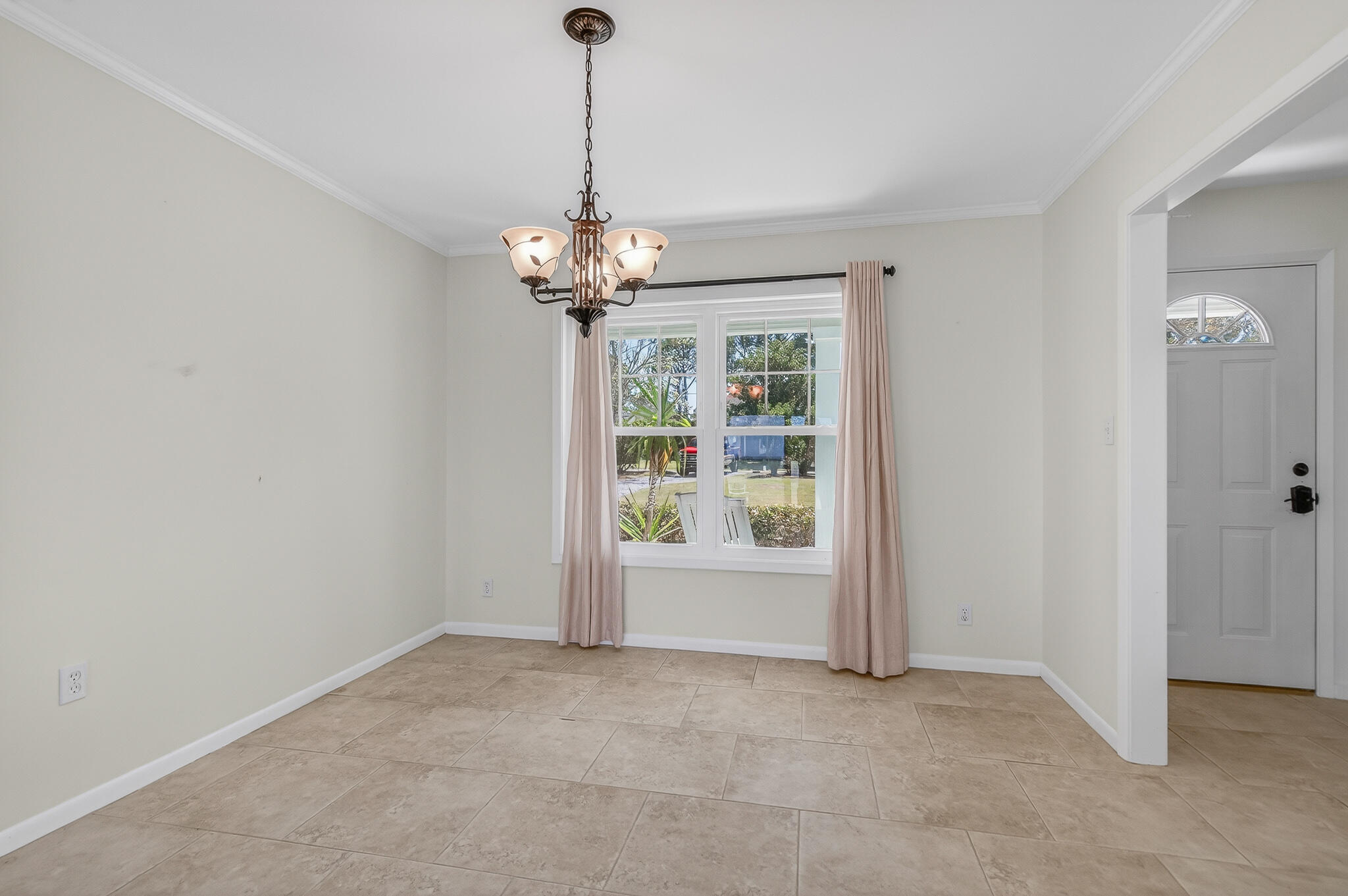 FLAMINGO BEACH - Residential