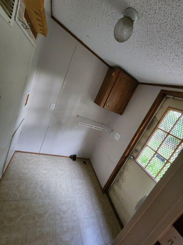 OAKWOOD HILLS UNIT 3 - Residential