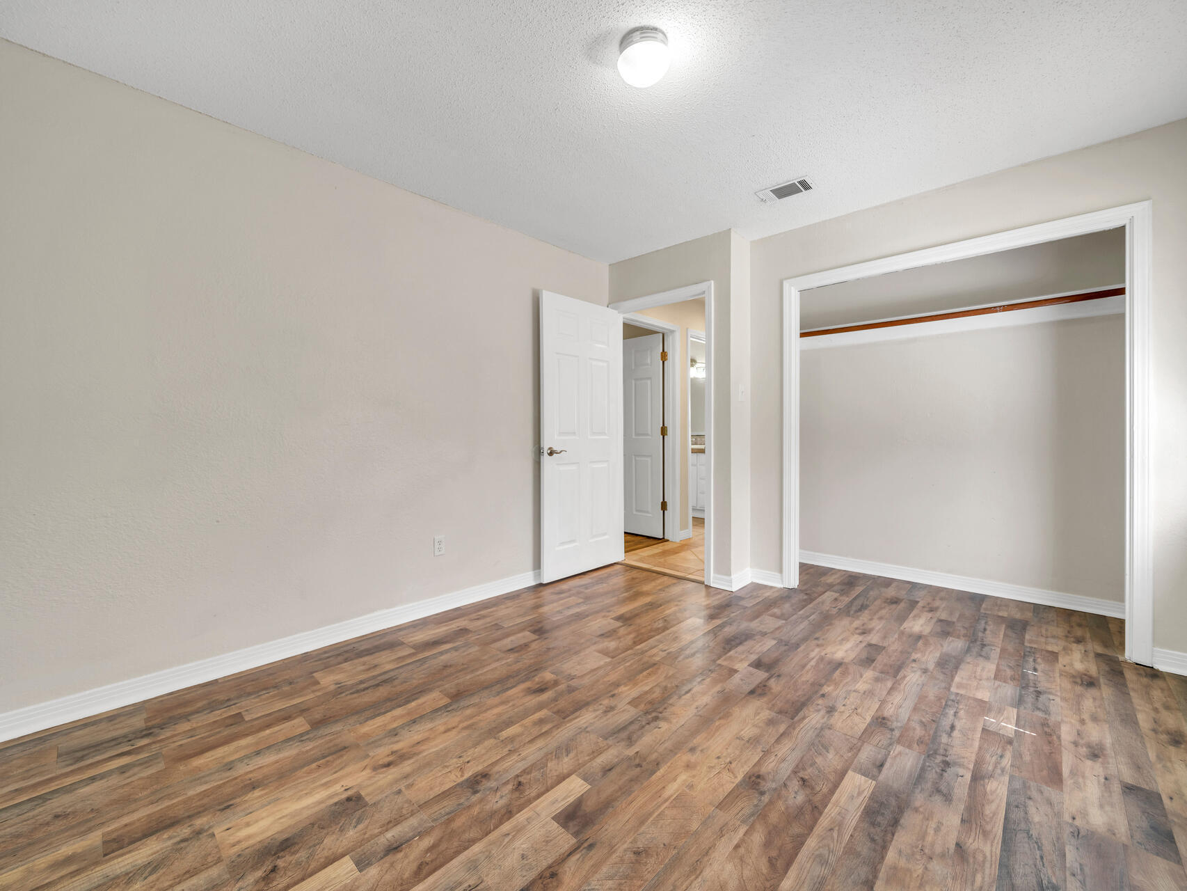 BAL ALEX ESTATES - Residential