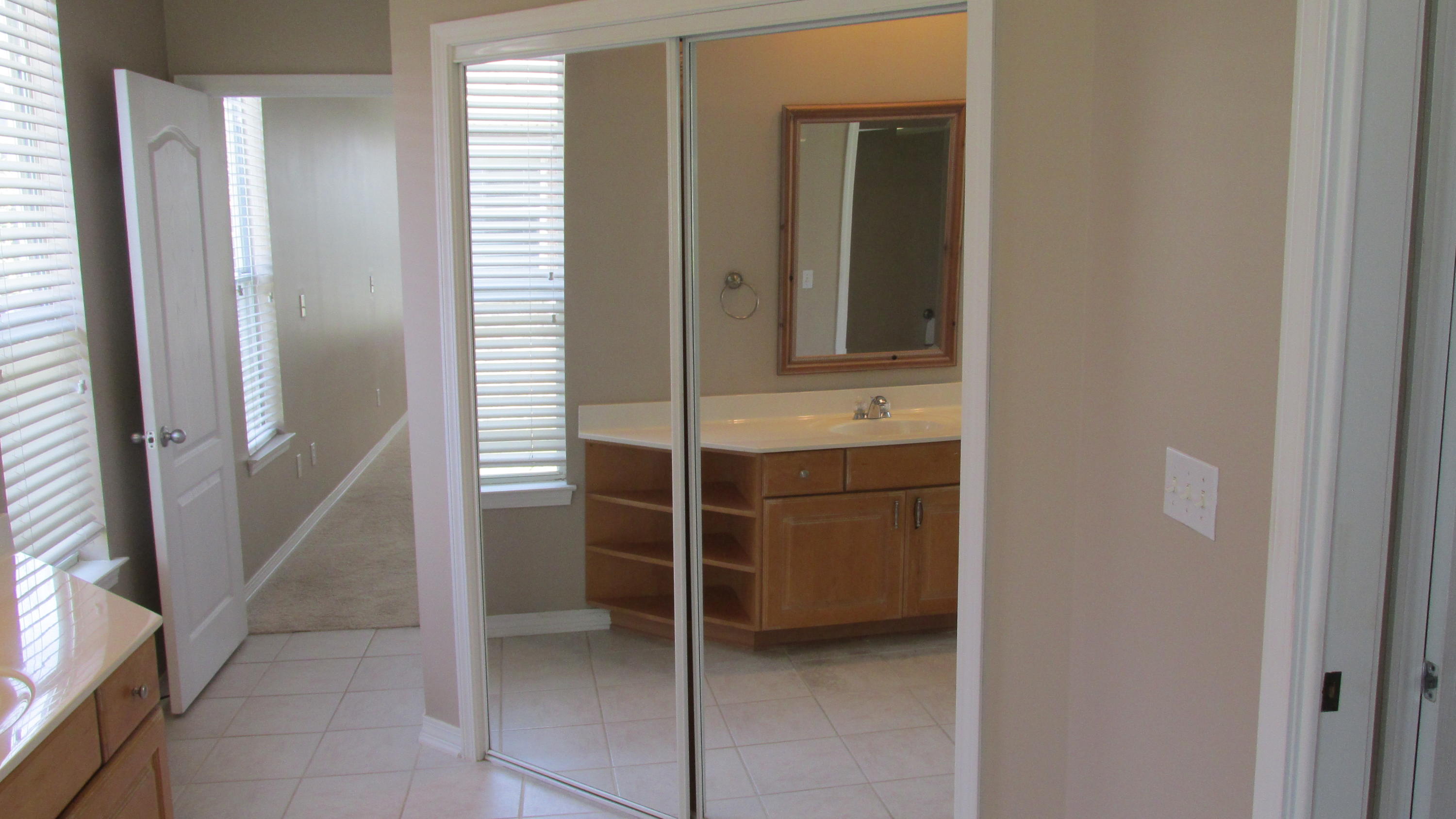 INDIAN LAKE PH 3 - Residential Lease