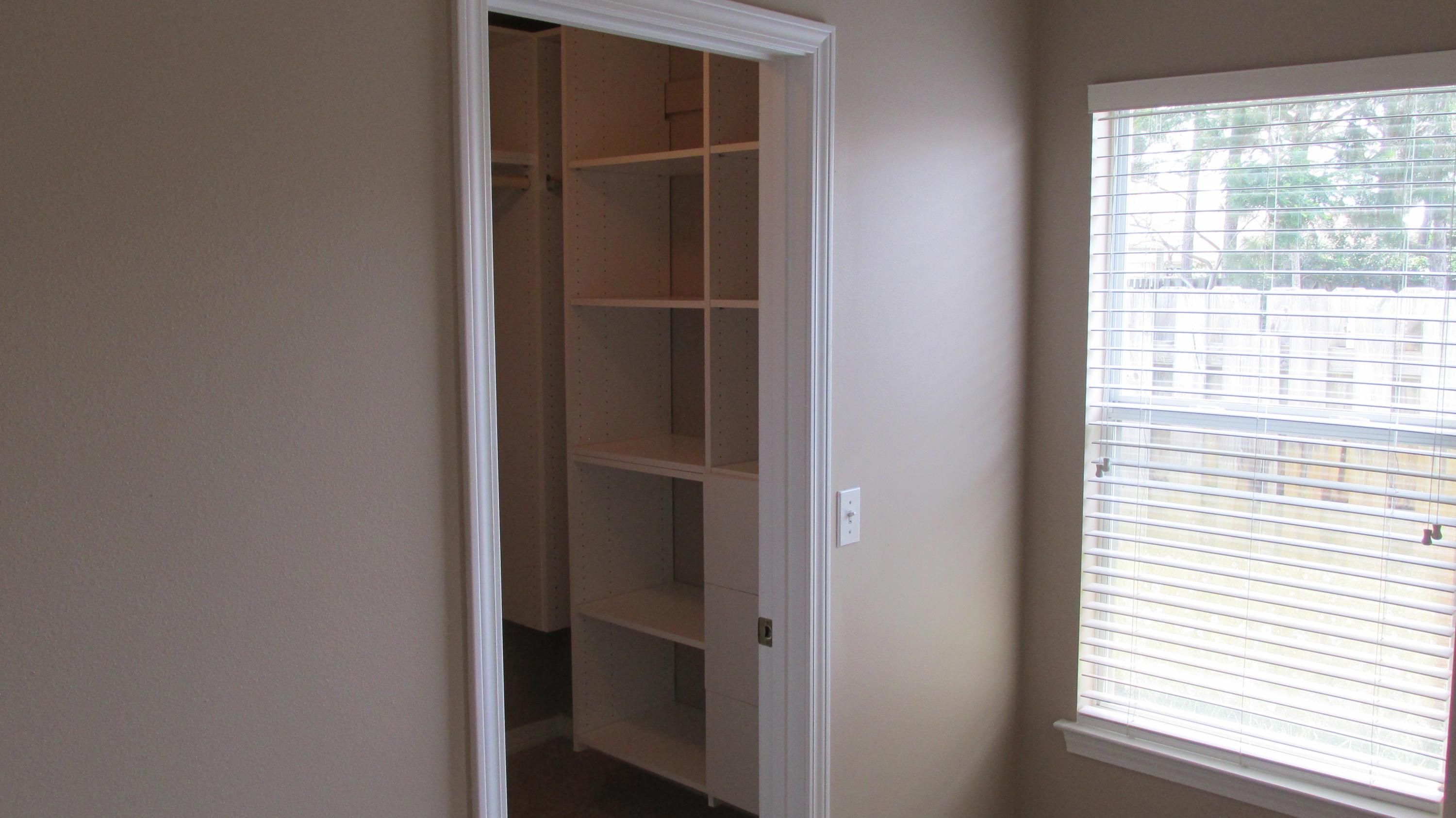 INDIAN LAKE PH 3 - Residential Lease