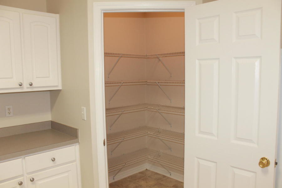 EMERALD VILLAGE S/D - Residential Lease