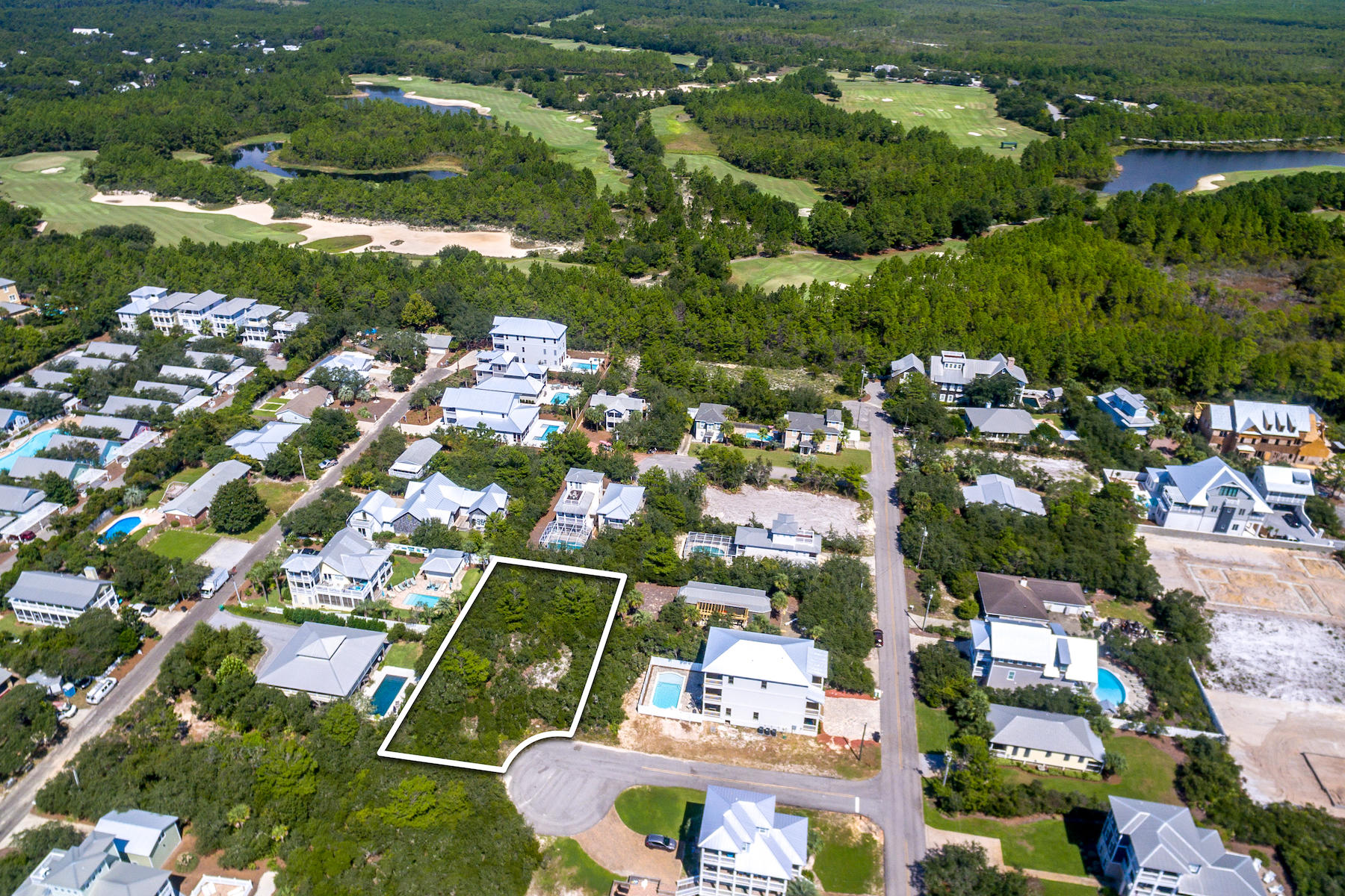 SEACREST EAST - Land