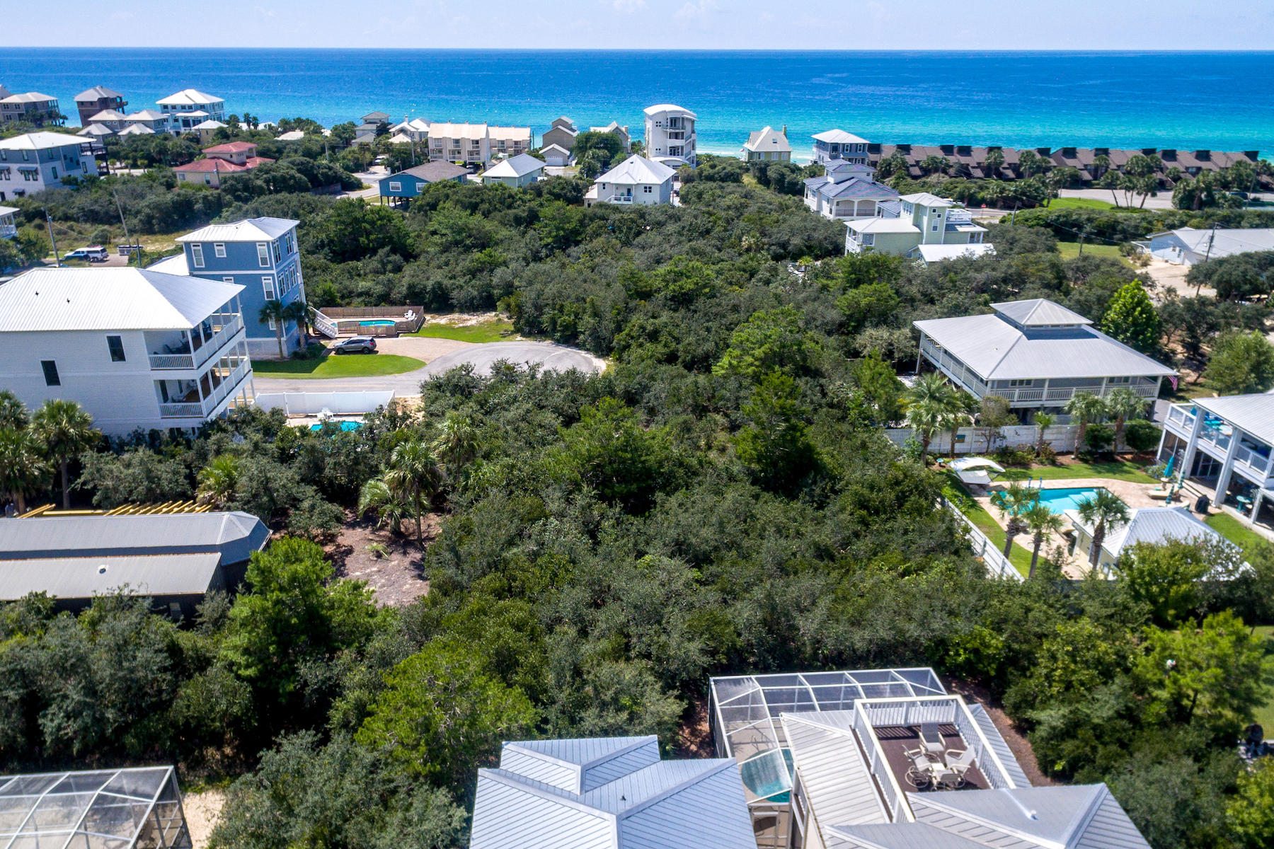 SEACREST EAST - Land