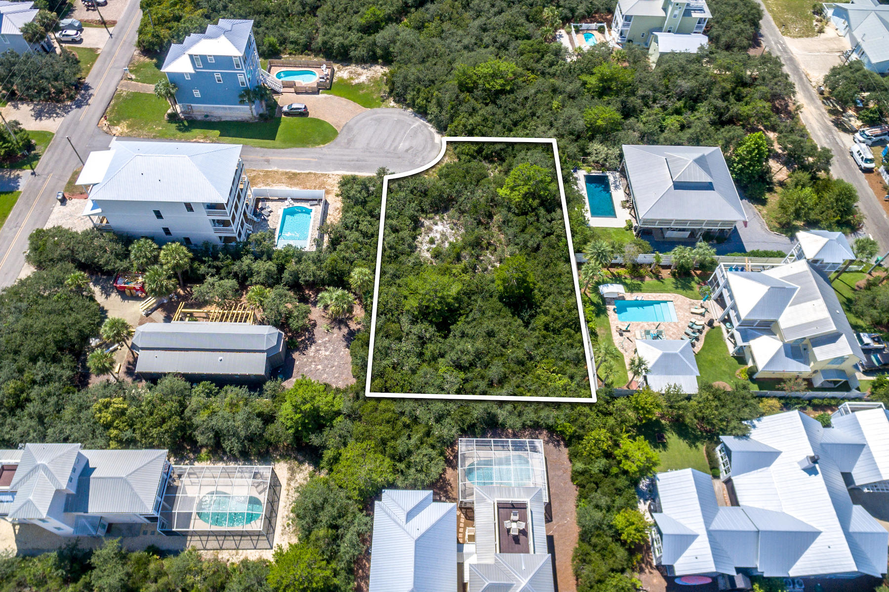 SEACREST EAST - Land