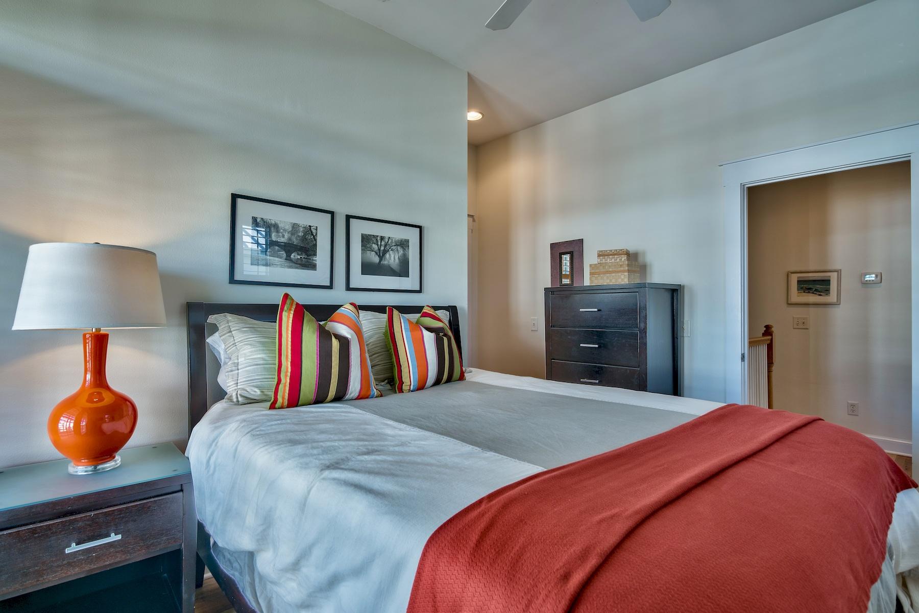 SUNSET BEACH - Residential