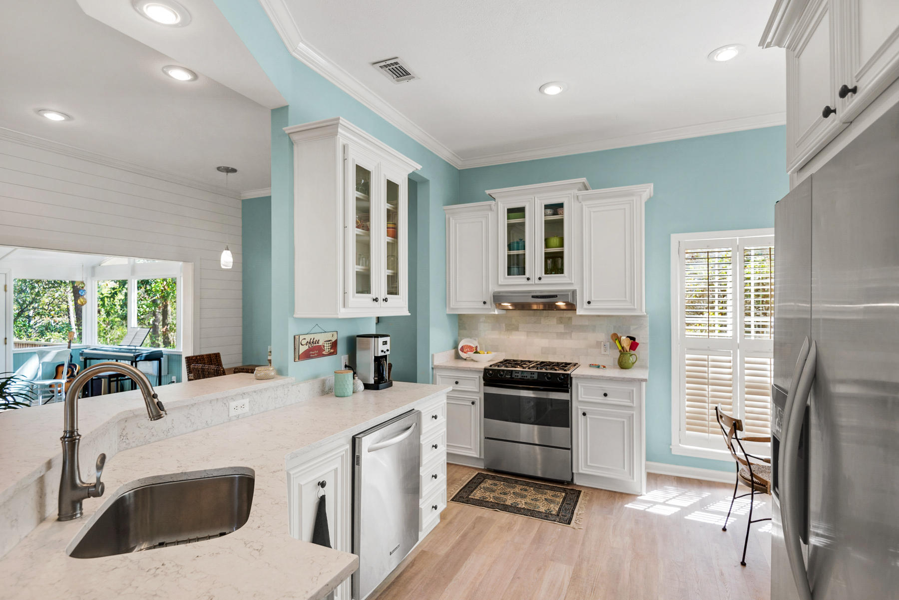 SEAGROVE SHORES 4TH ADD - Residential