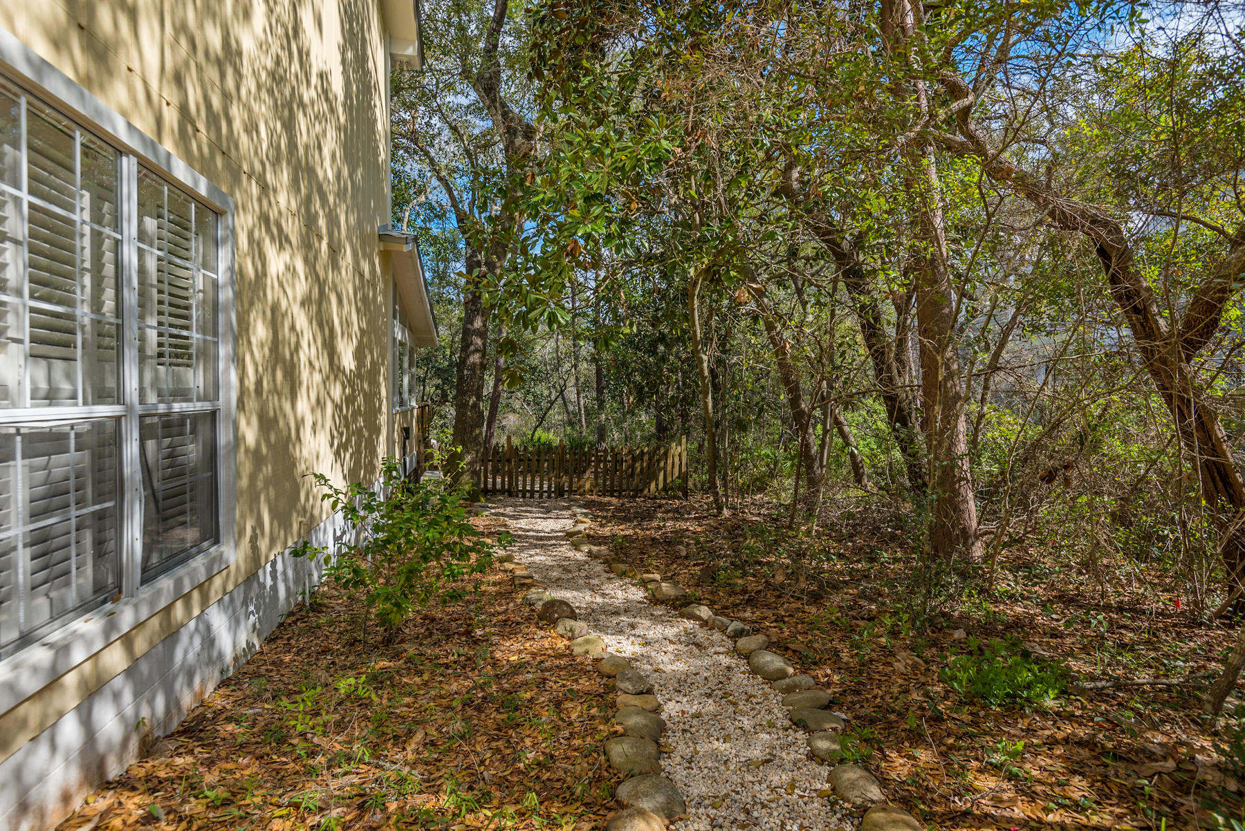 SEAGROVE SHORES 4TH ADD - Residential