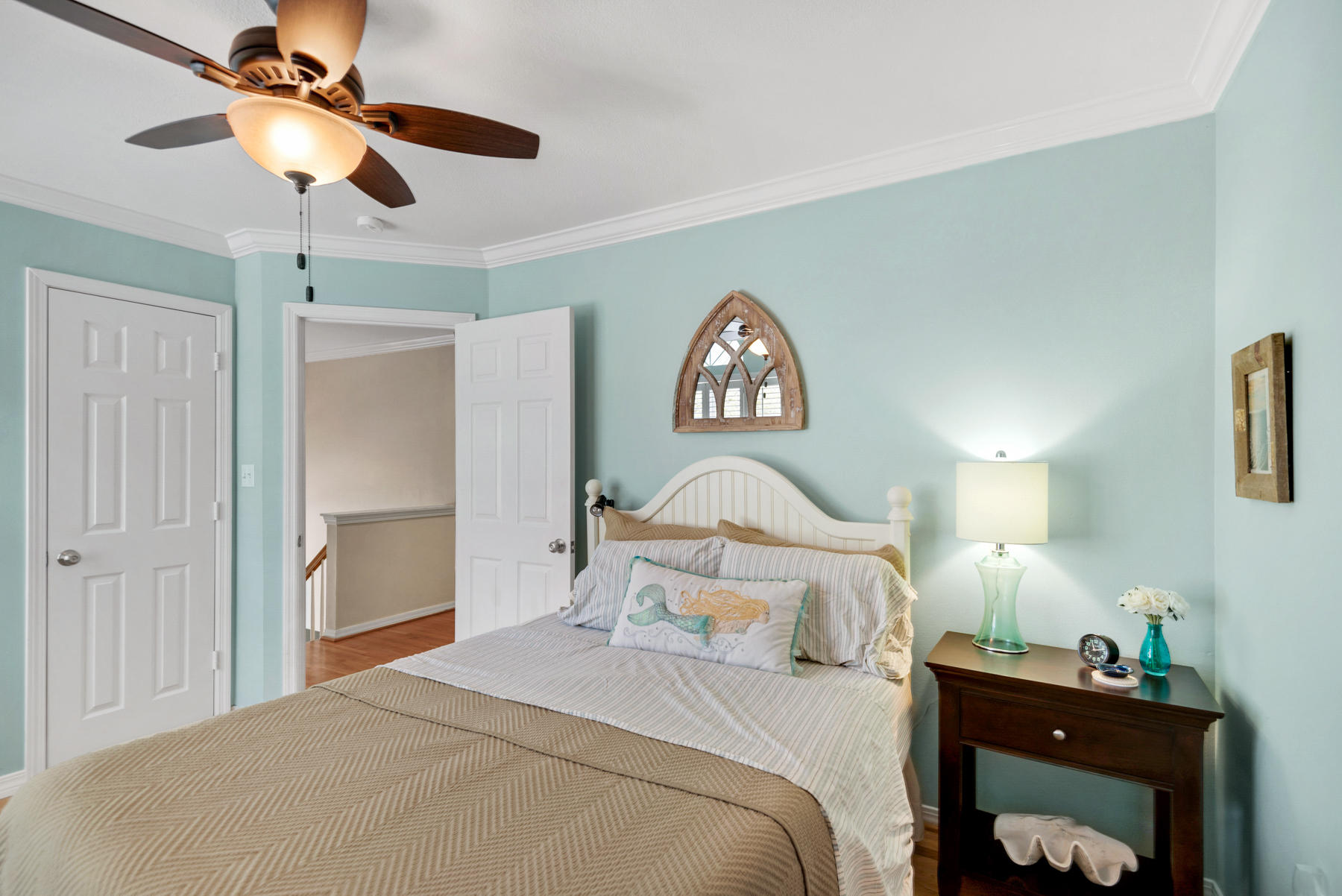 SEAGROVE SHORES 4TH ADD - Residential