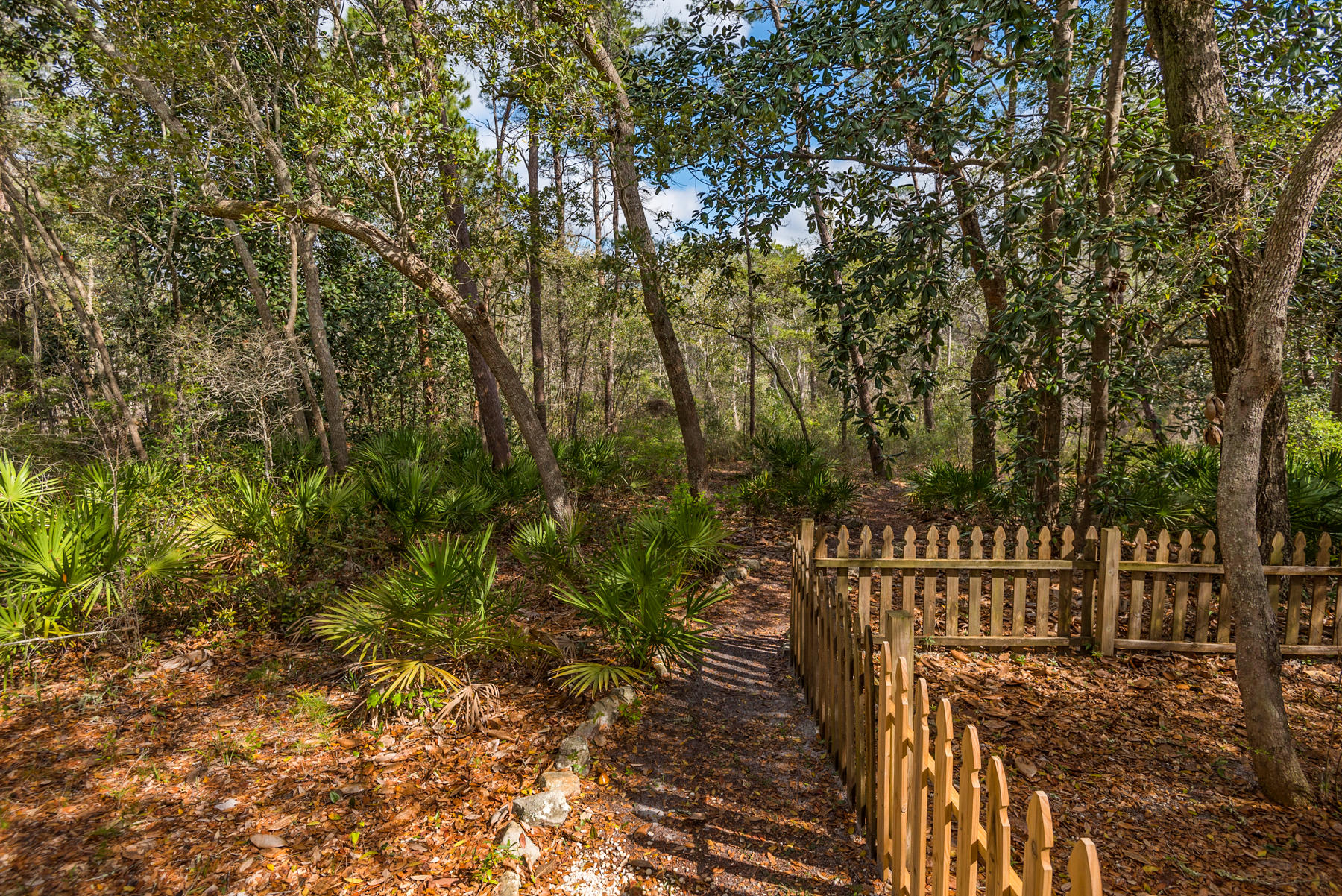 SEAGROVE SHORES 4TH ADD - Residential