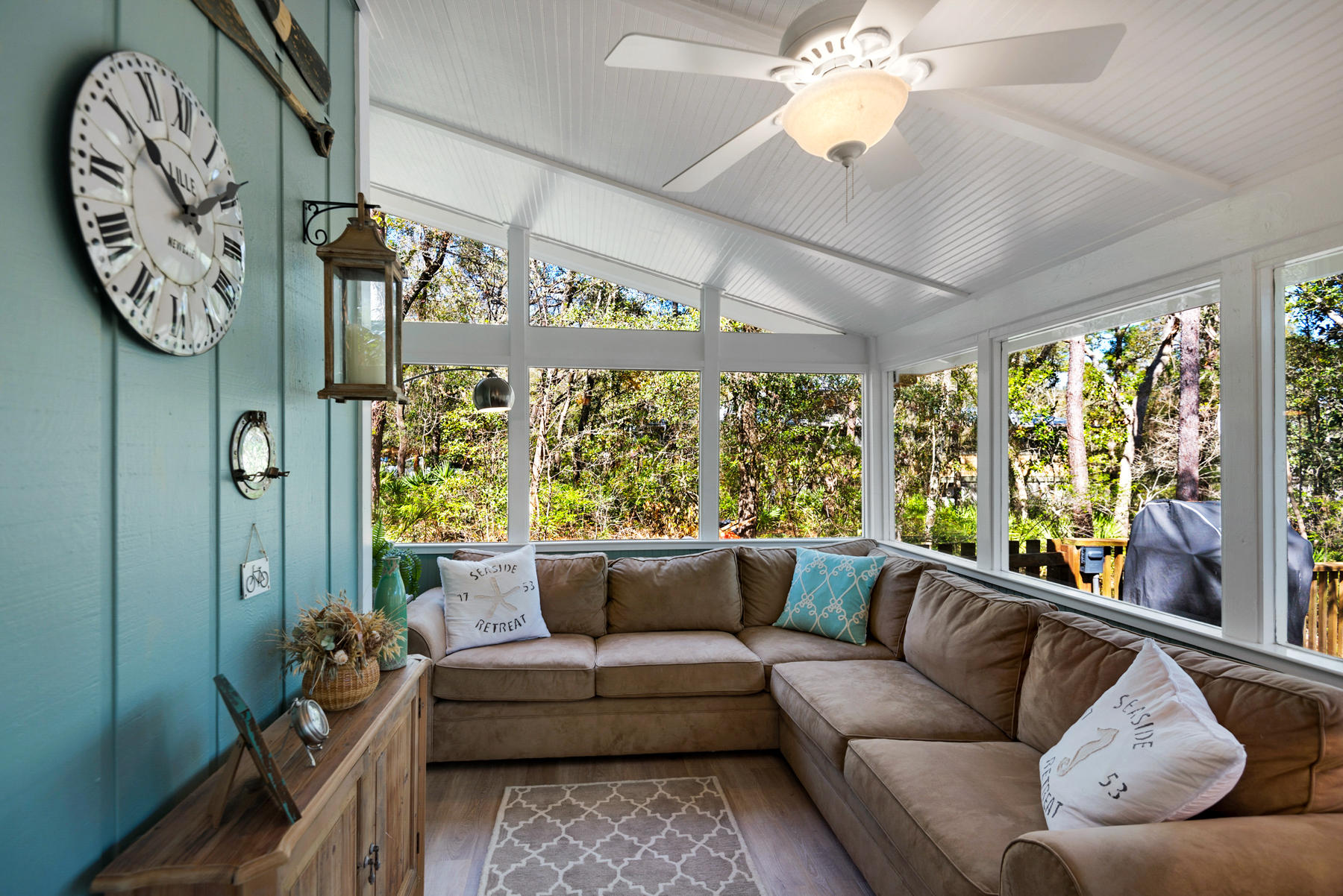 SEAGROVE SHORES 4TH ADD - Residential