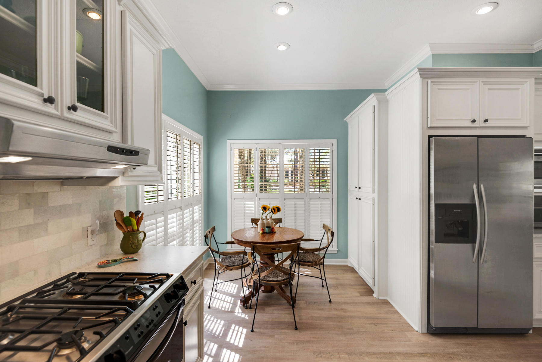 SEAGROVE SHORES 4TH ADD - Residential