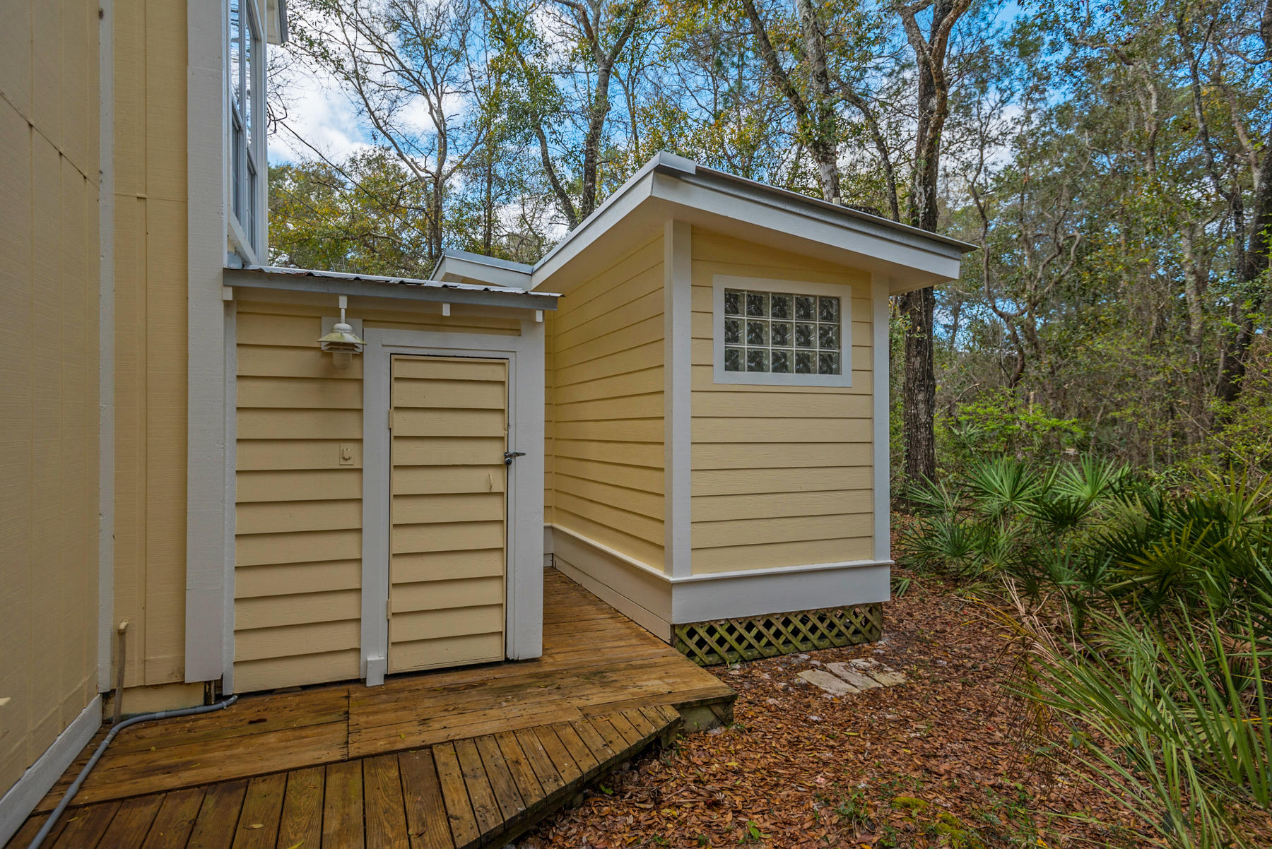 SEAGROVE SHORES 4TH ADD - Residential