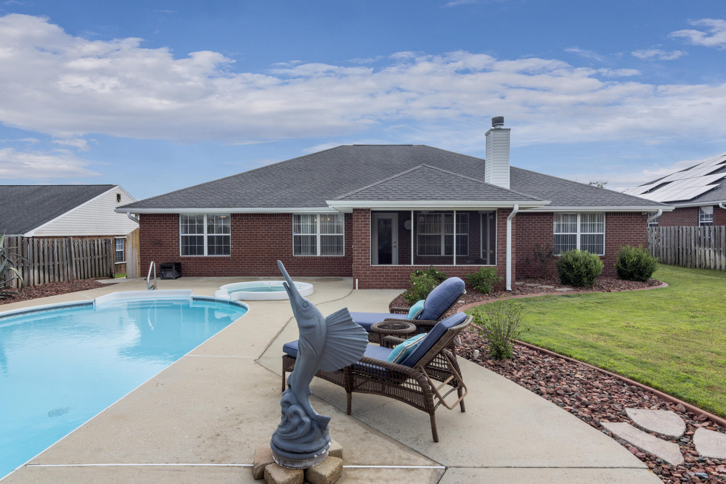 LEE FARMS PH I - Residential