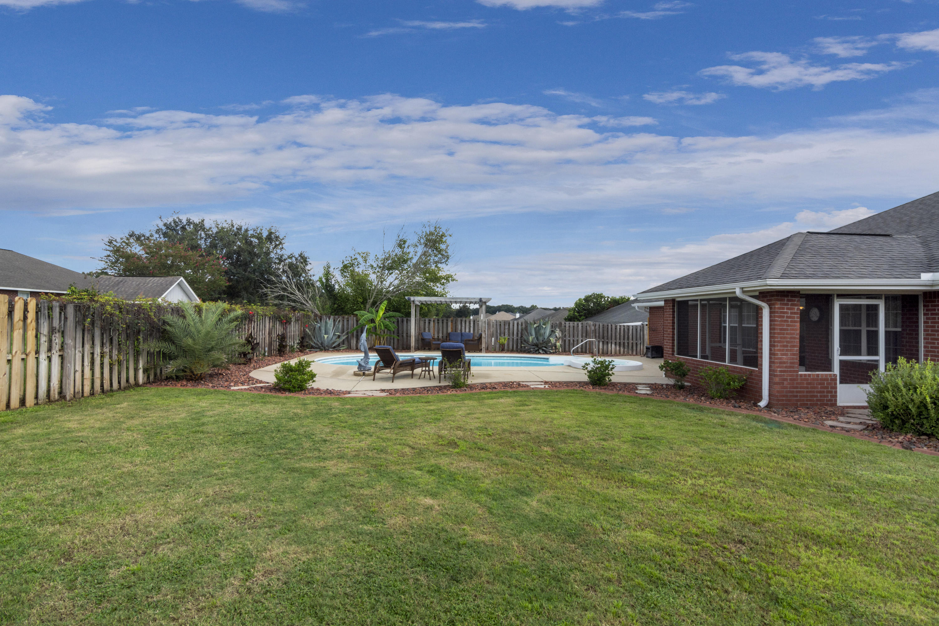 LEE FARMS PH I - Residential