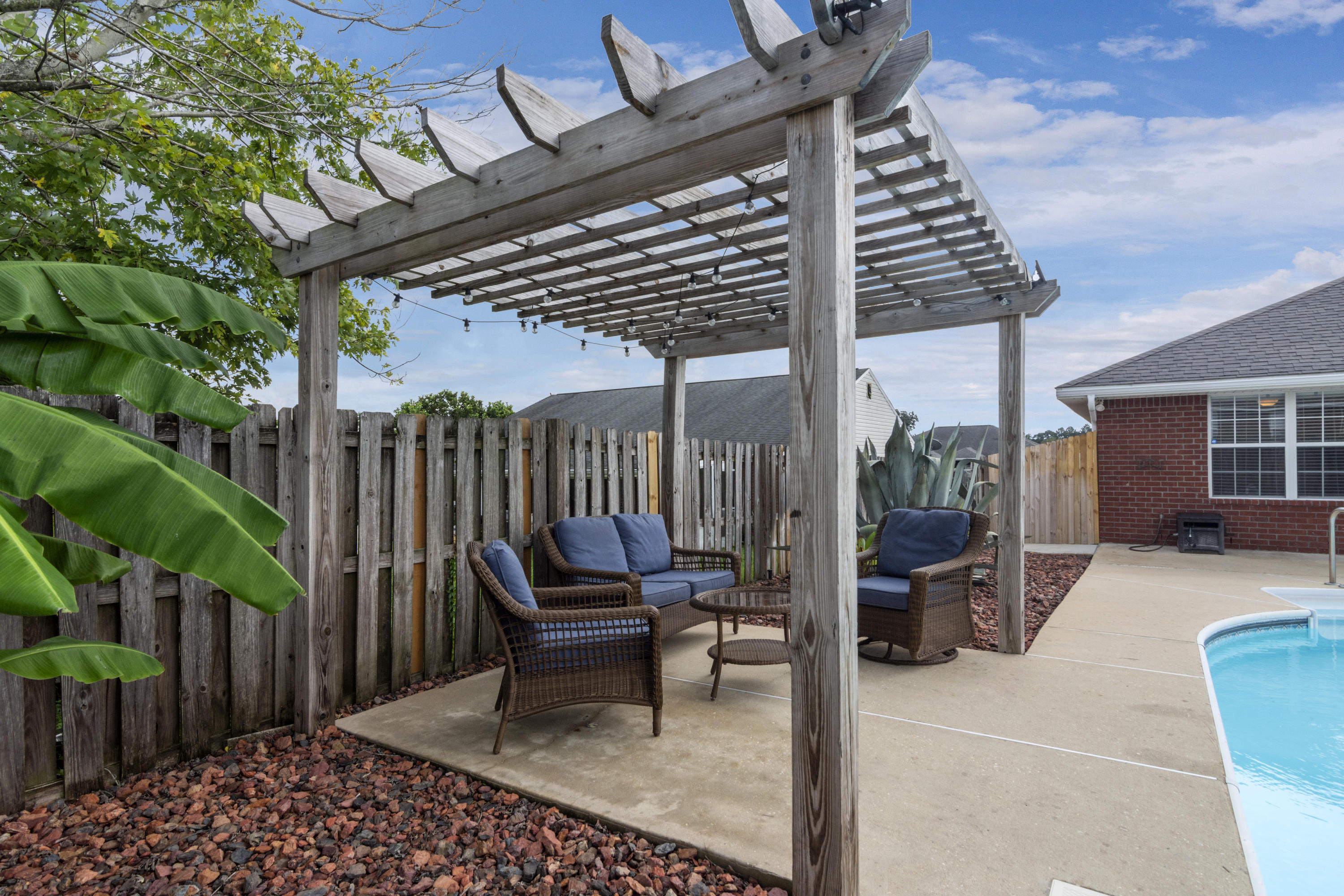 LEE FARMS PH I - Residential