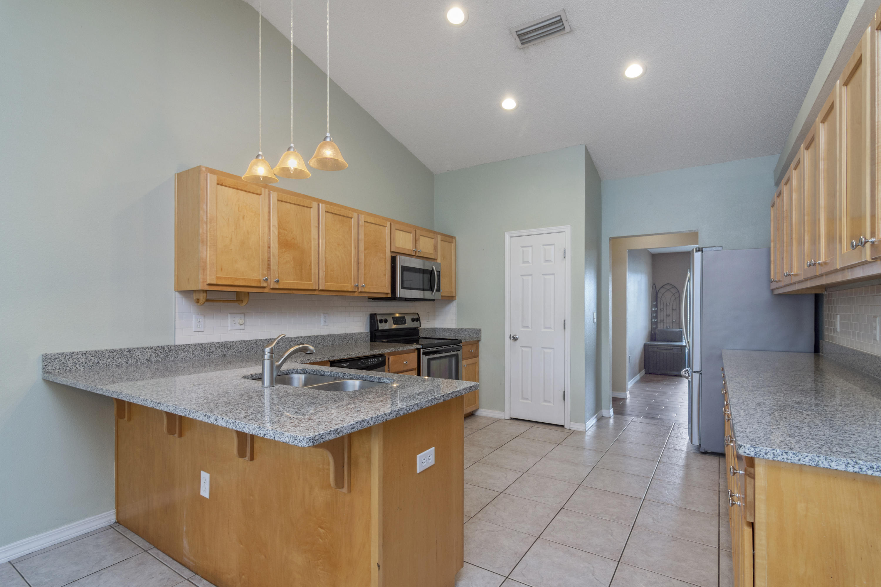 LEE FARMS PH I - Residential