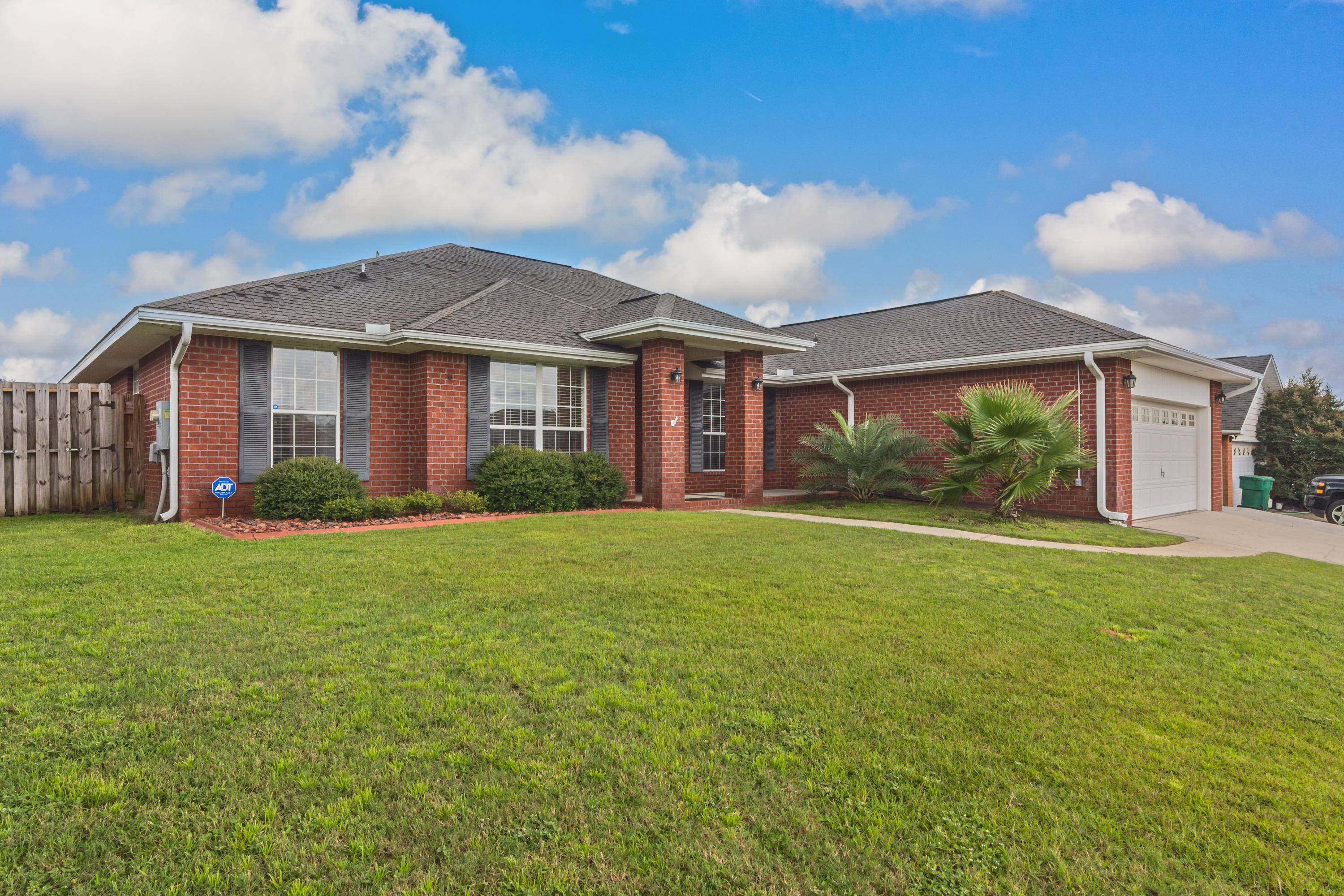 LEE FARMS PH I - Residential