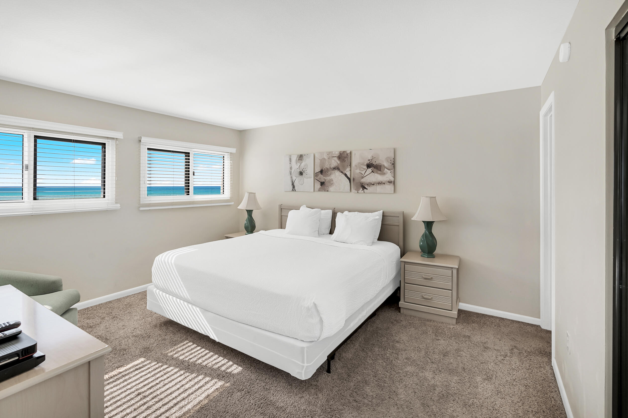 BEACH HOUSE CONDO PH 1 - Residential