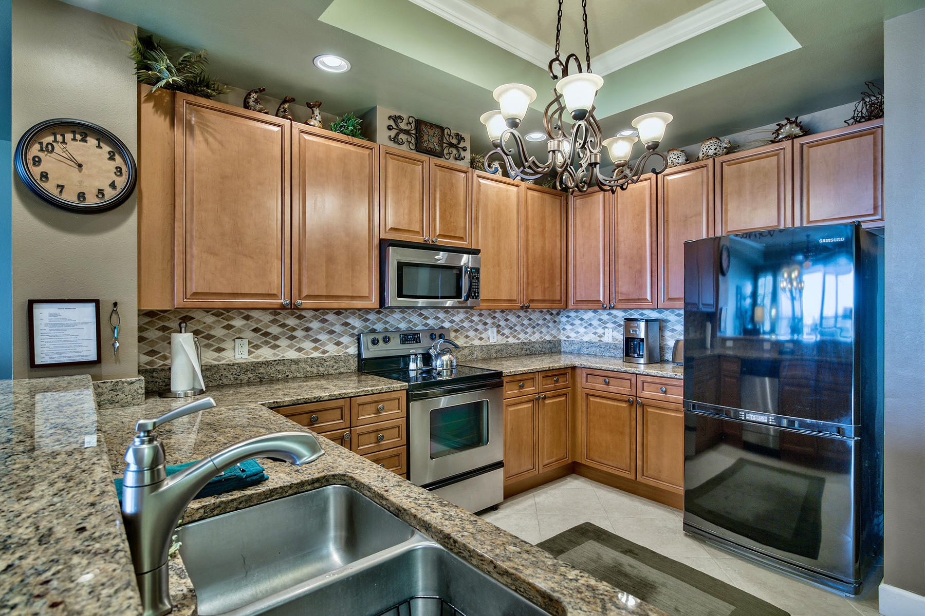 HARBOR LANDING - Residential