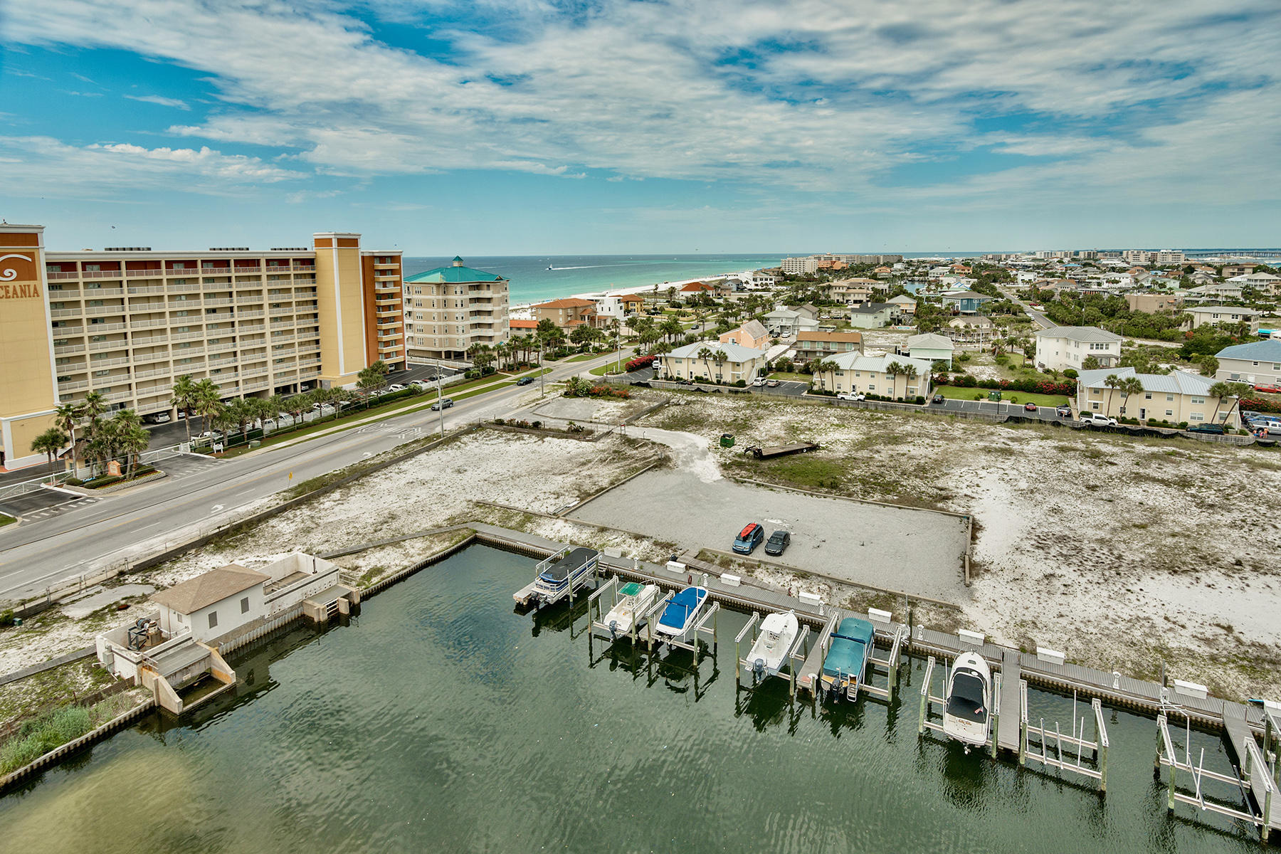 HARBOR LANDING - Residential